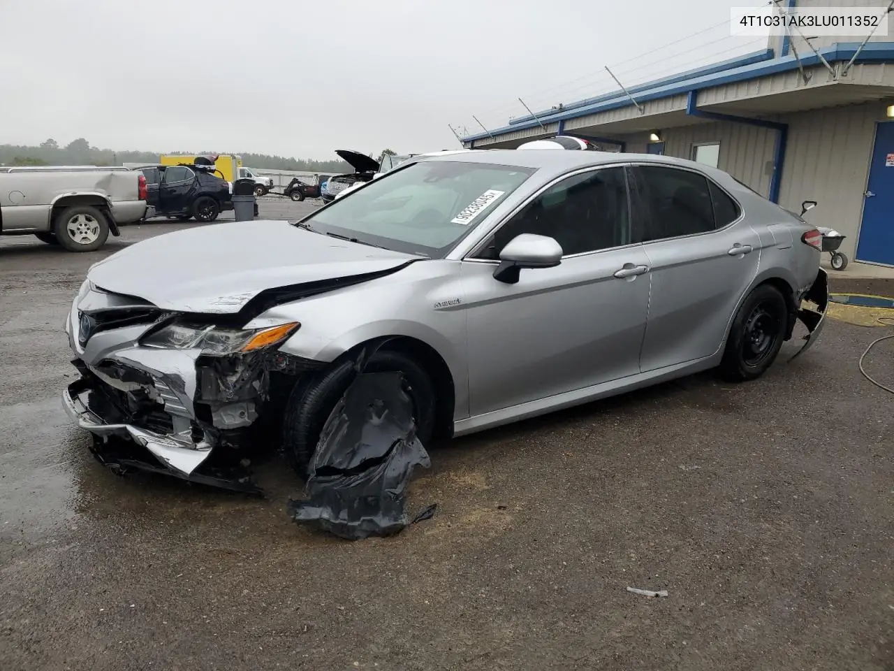 4T1C31AK3LU011352 2020 Toyota Camry Le