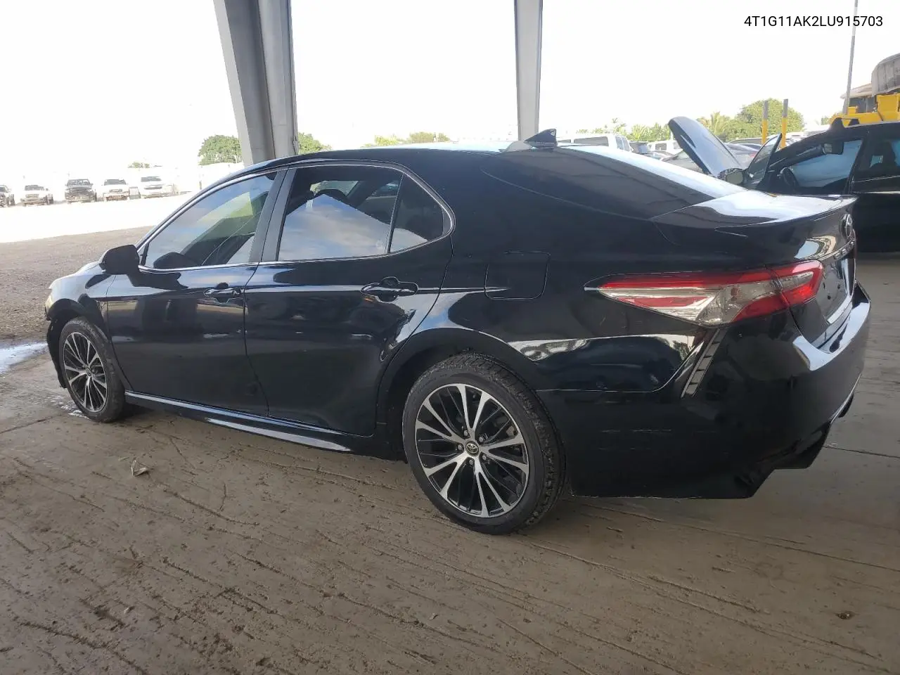 4T1G11AK2LU915703 2020 Toyota Camry Se