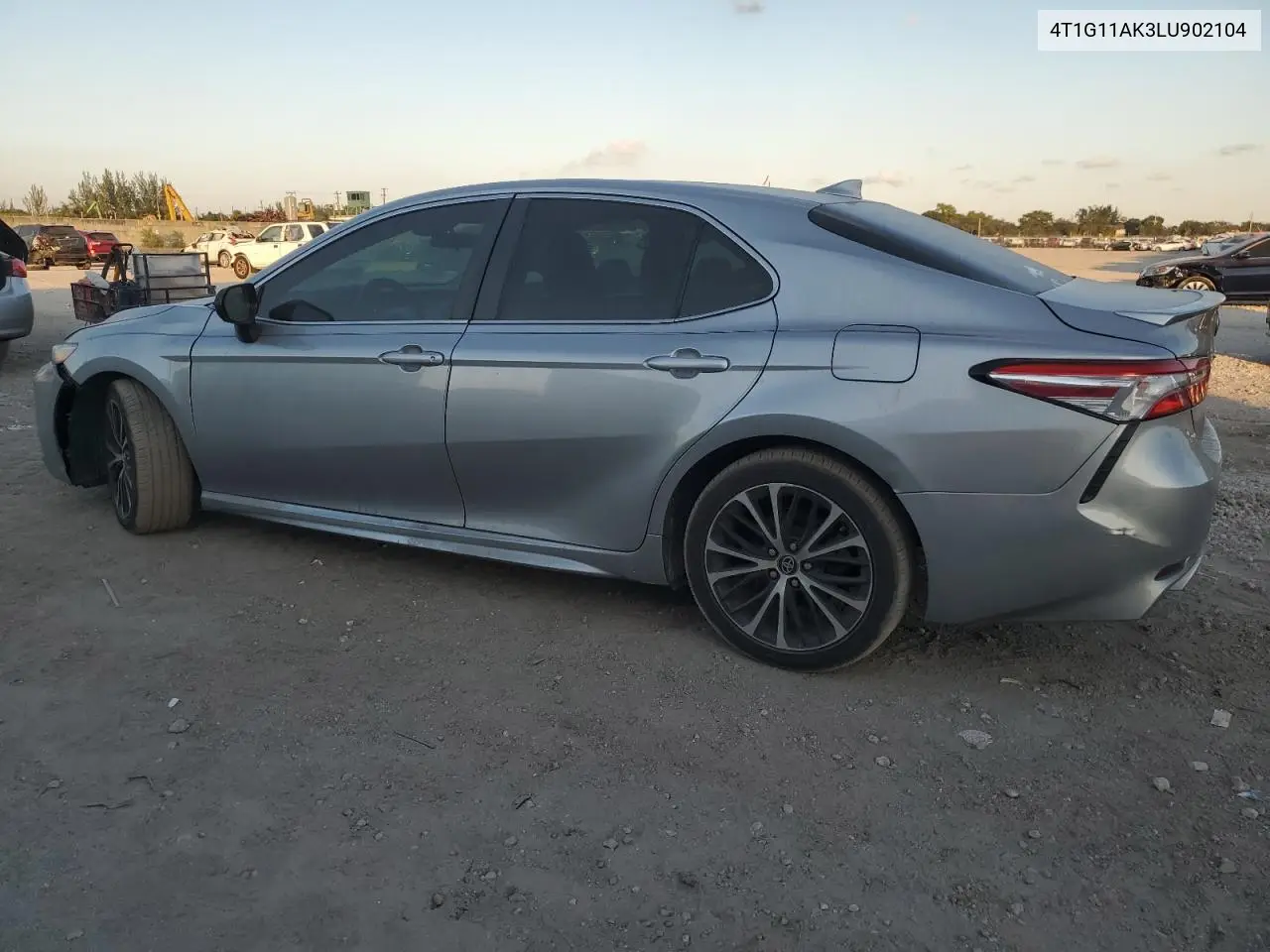 4T1G11AK3LU902104 2020 Toyota Camry