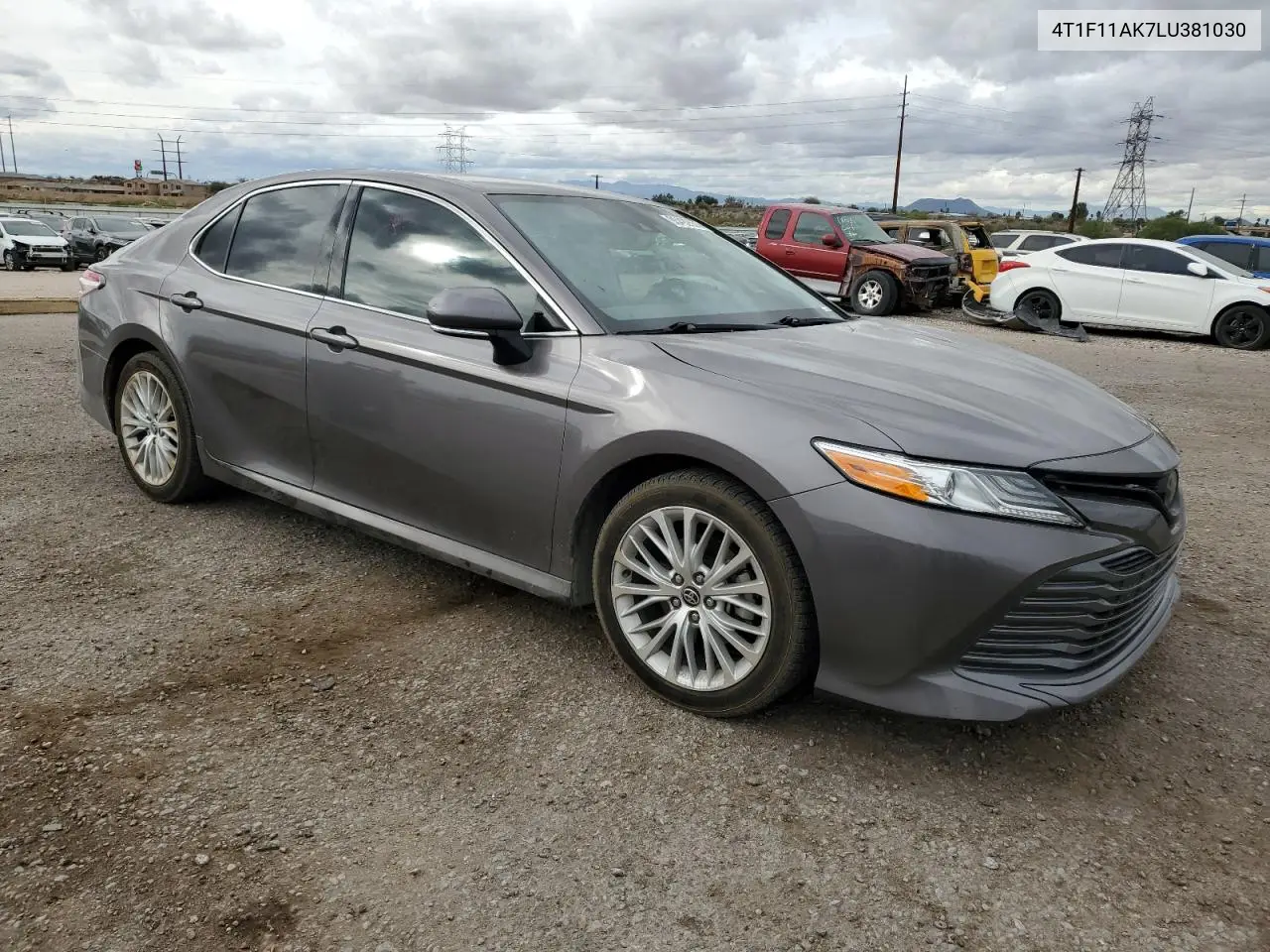 4T1F11AK7LU381030 2020 Toyota Camry Xle
