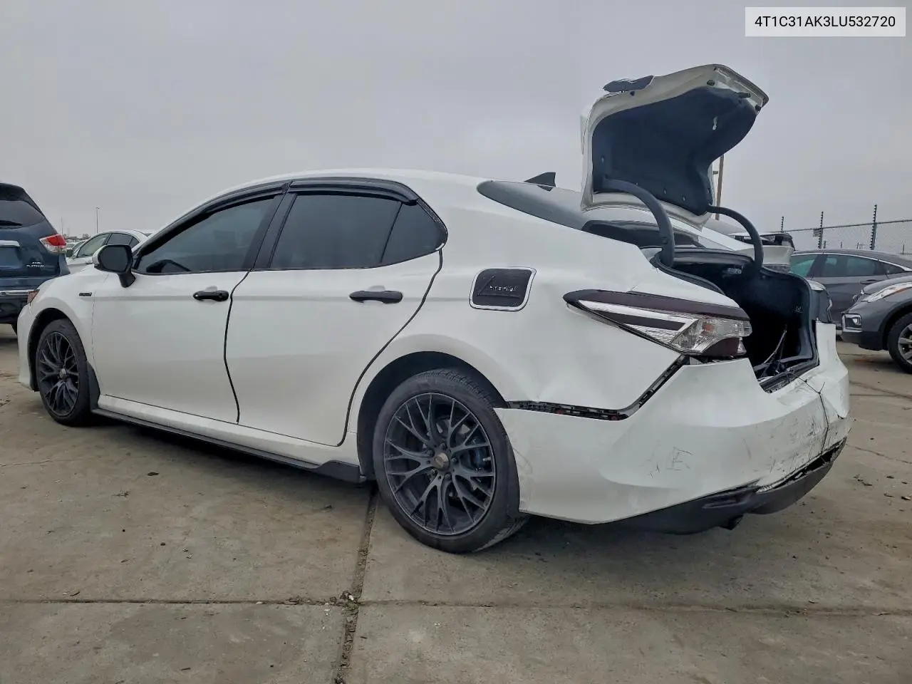 4T1C31AK3LU532720 2020 Toyota Camry Le