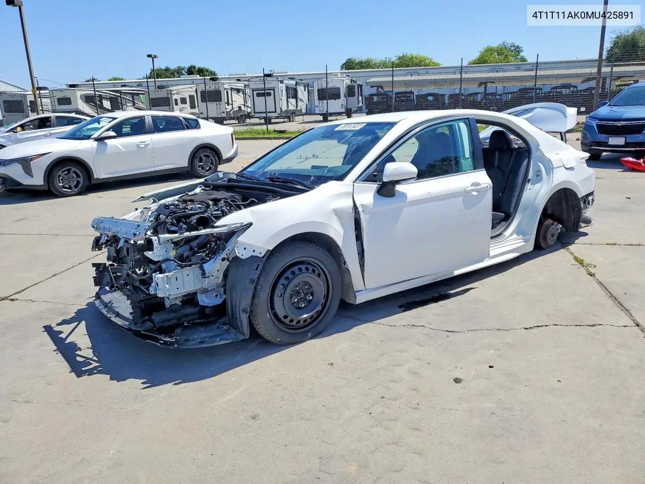 4T1T11AK0MU425891 2021 Toyota Camry Se