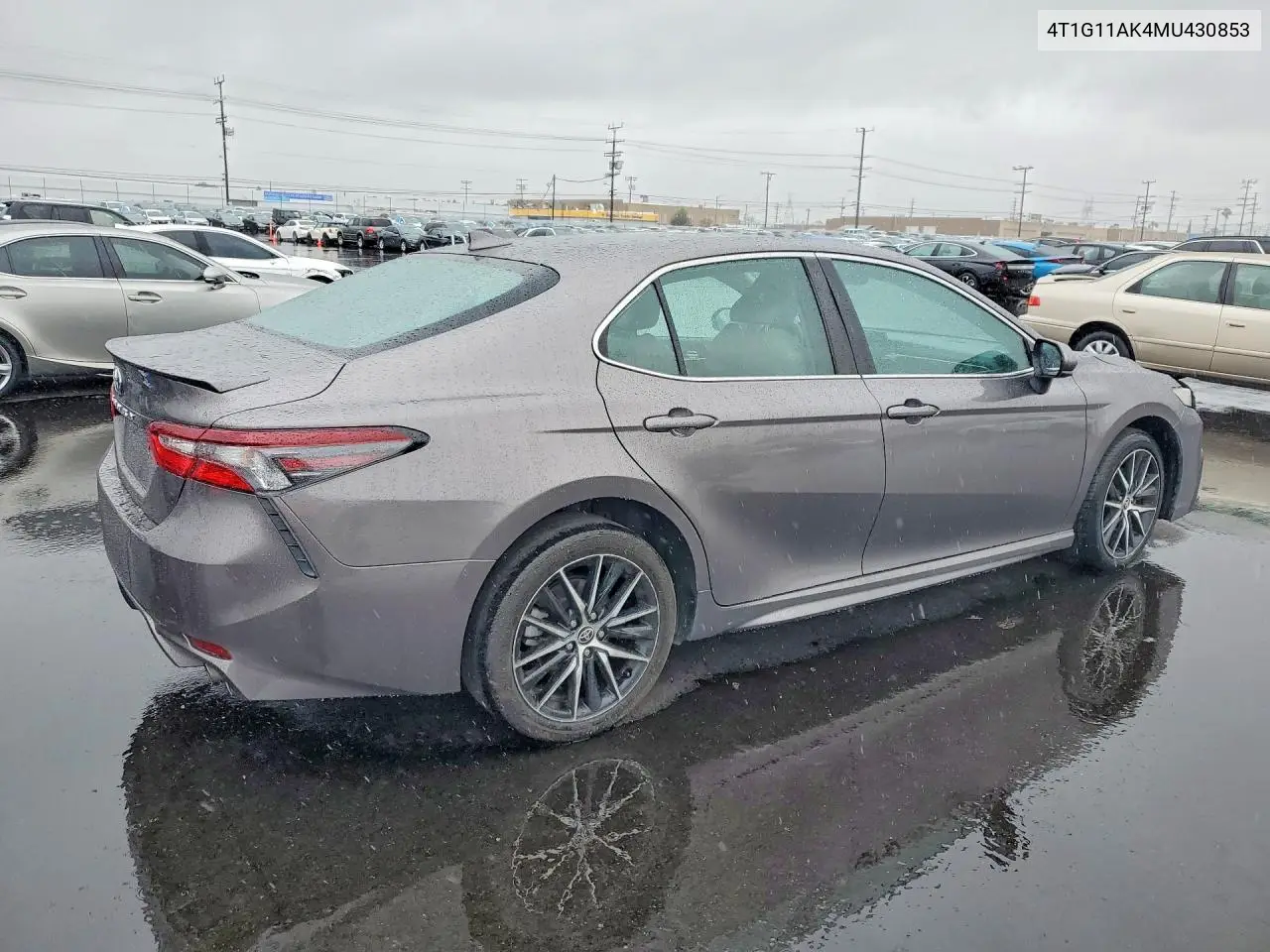 4T1G11AK4MU430853 2021 Toyota Camry Se