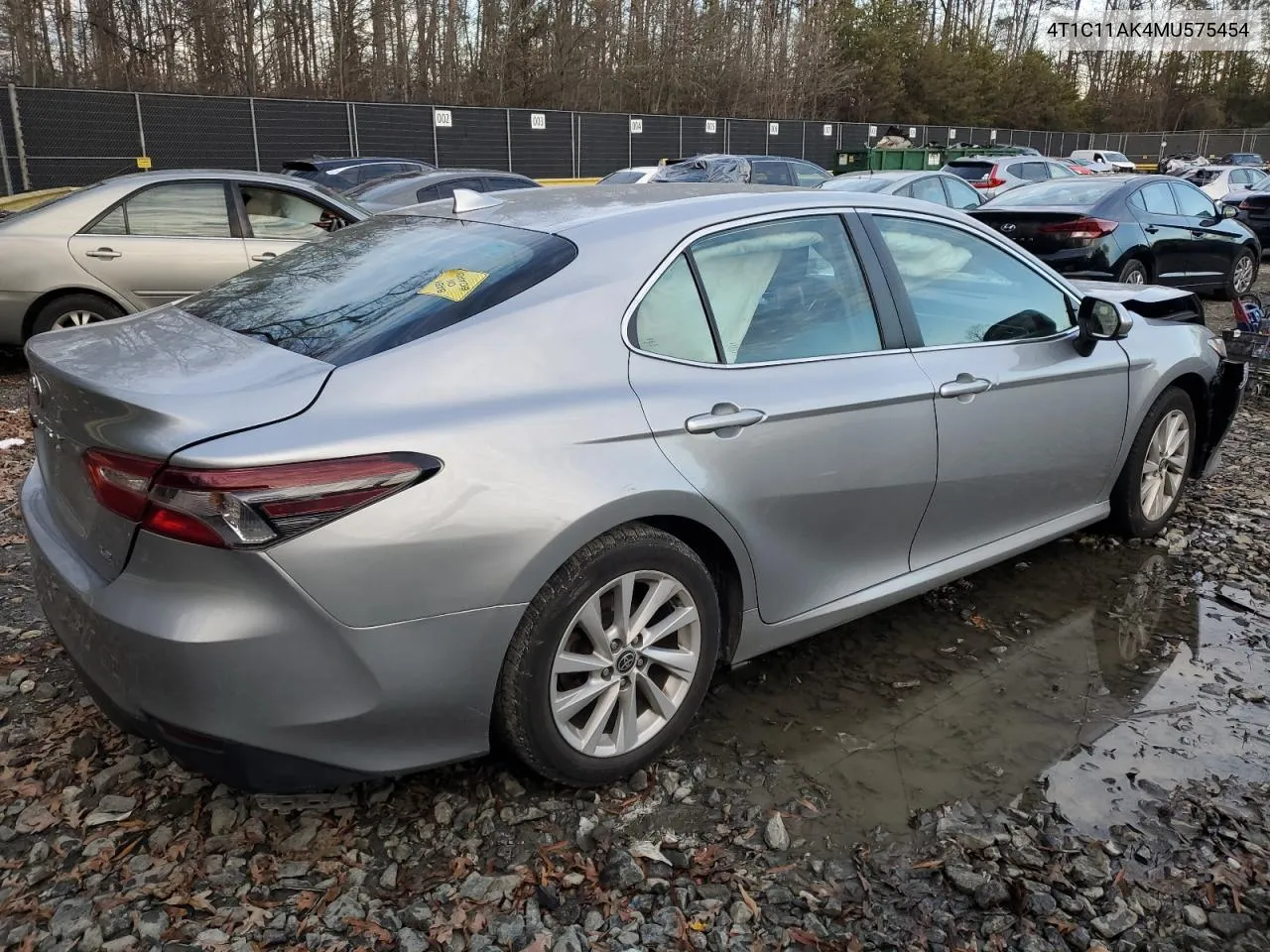 4T1C11AK4MU575454 2021 Toyota Camry Le