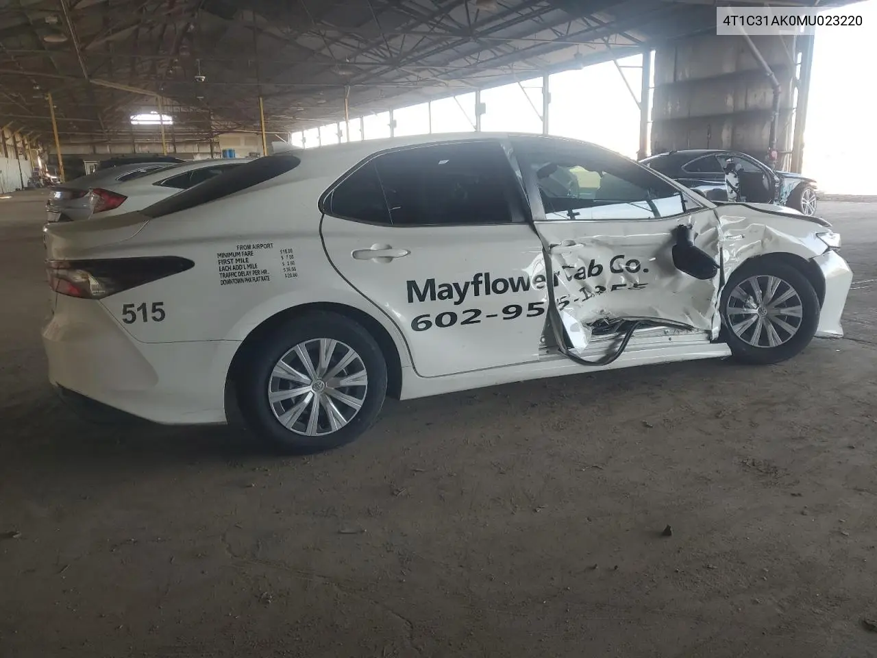 4T1C31AK0MU023220 2021 Toyota Camry Le