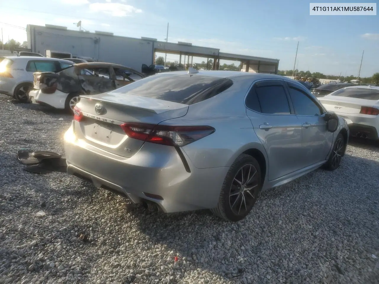 4T1G11AK1MU587644 2021 Toyota Camry Se