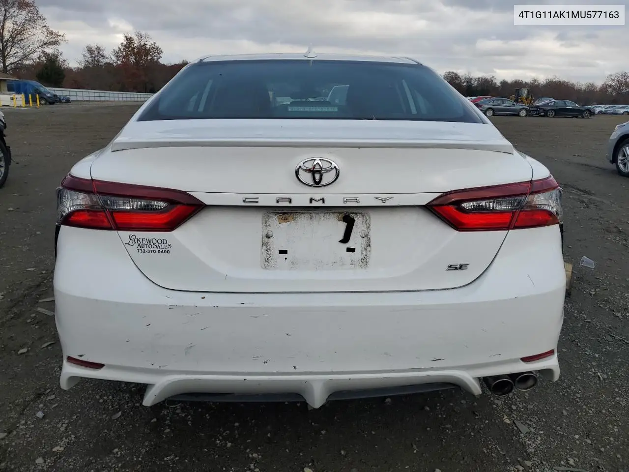 4T1G11AK1MU577163 2021 Toyota Camry Se