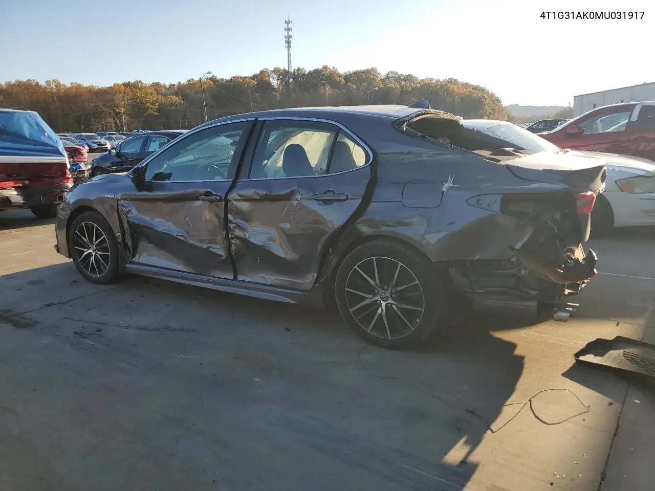 4T1G31AK0MU031917 2021 Toyota Camry Se