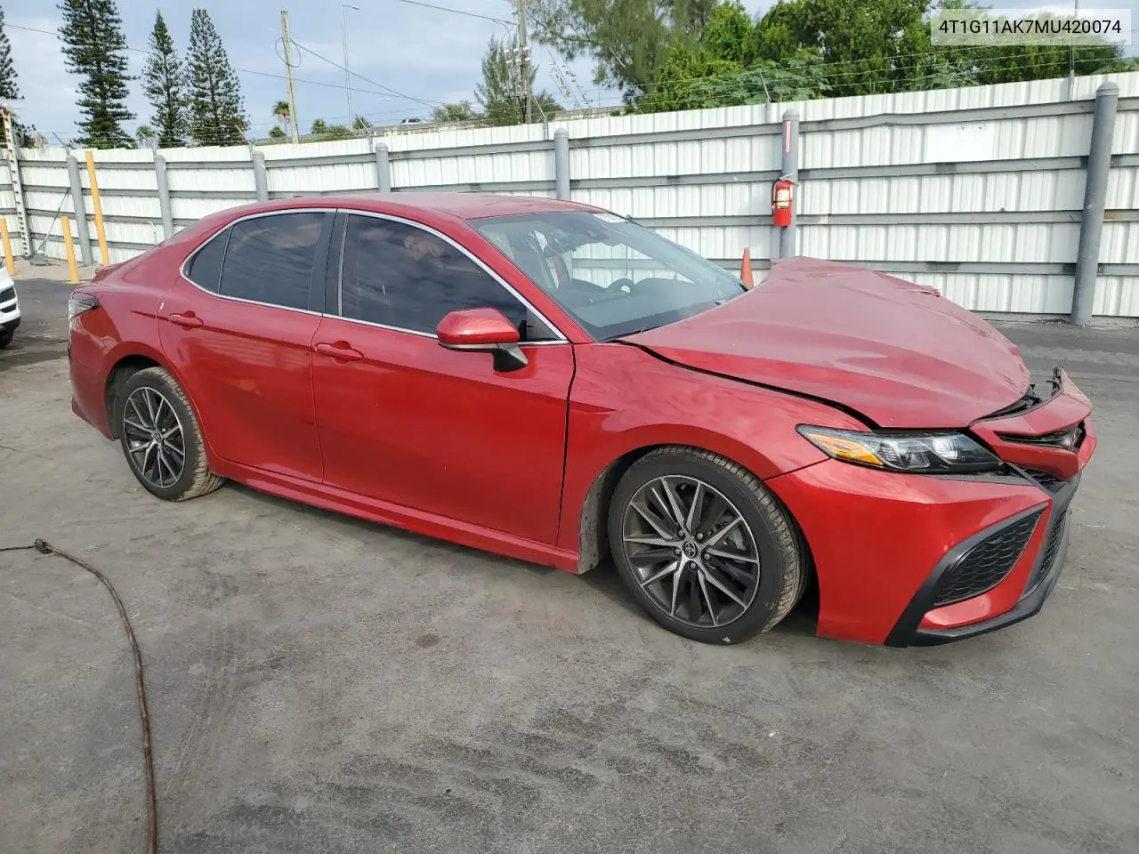 4T1G11AK7MU420074 2021 Toyota Camry Se