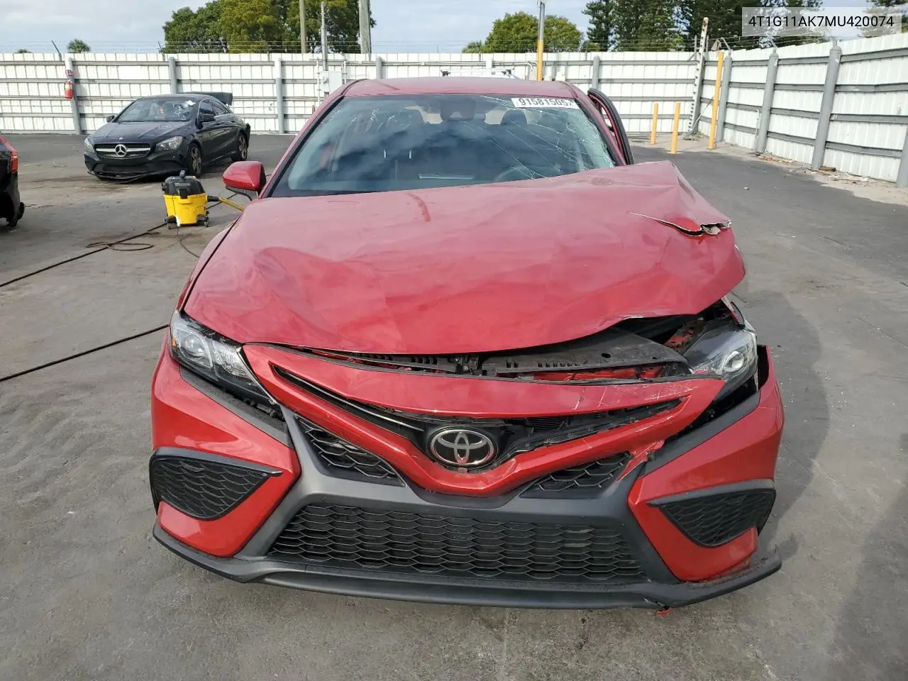 4T1G11AK7MU420074 2021 Toyota Camry Se