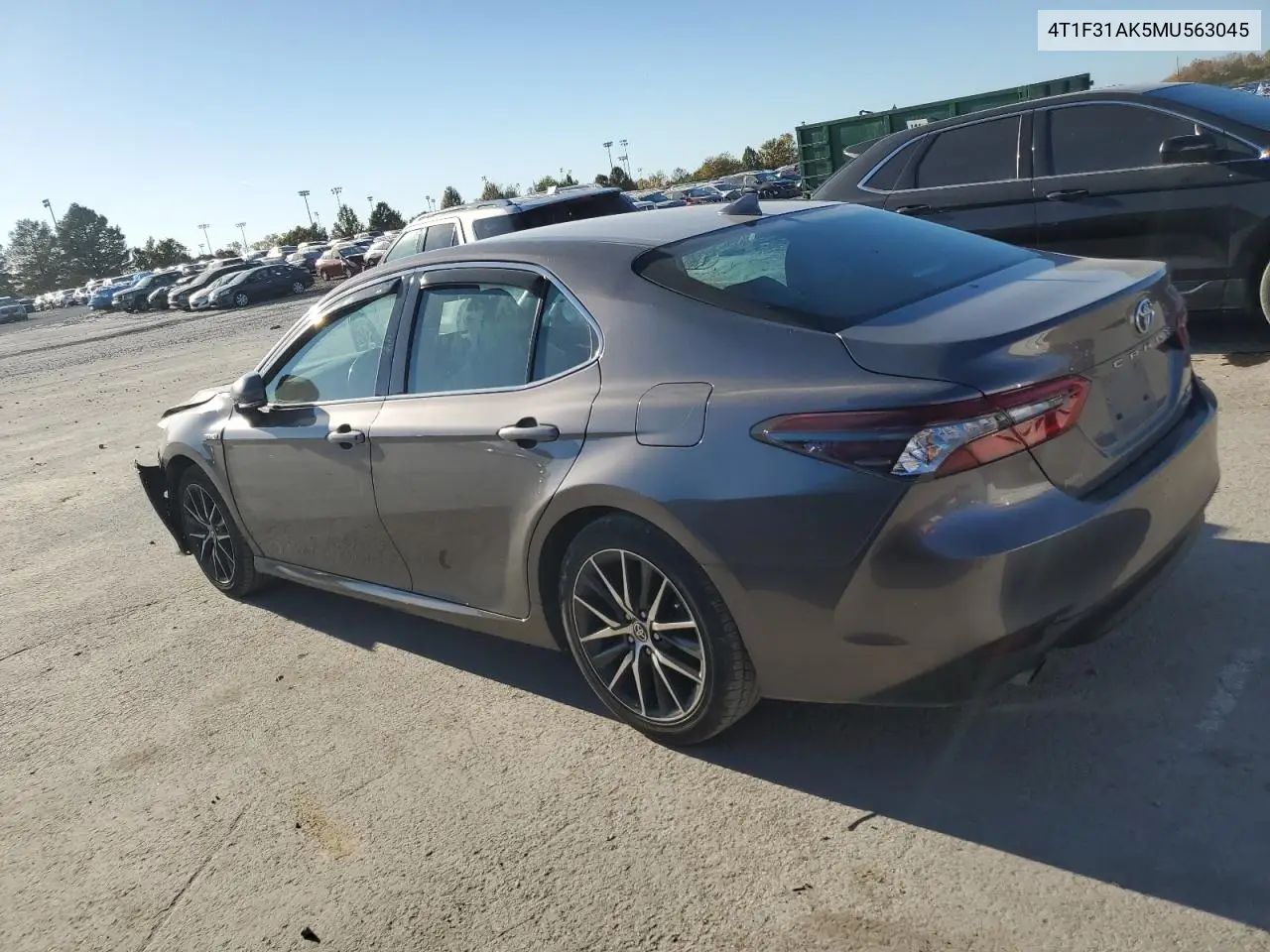 4T1F31AK5MU563045 2021 Toyota Camry Xle
