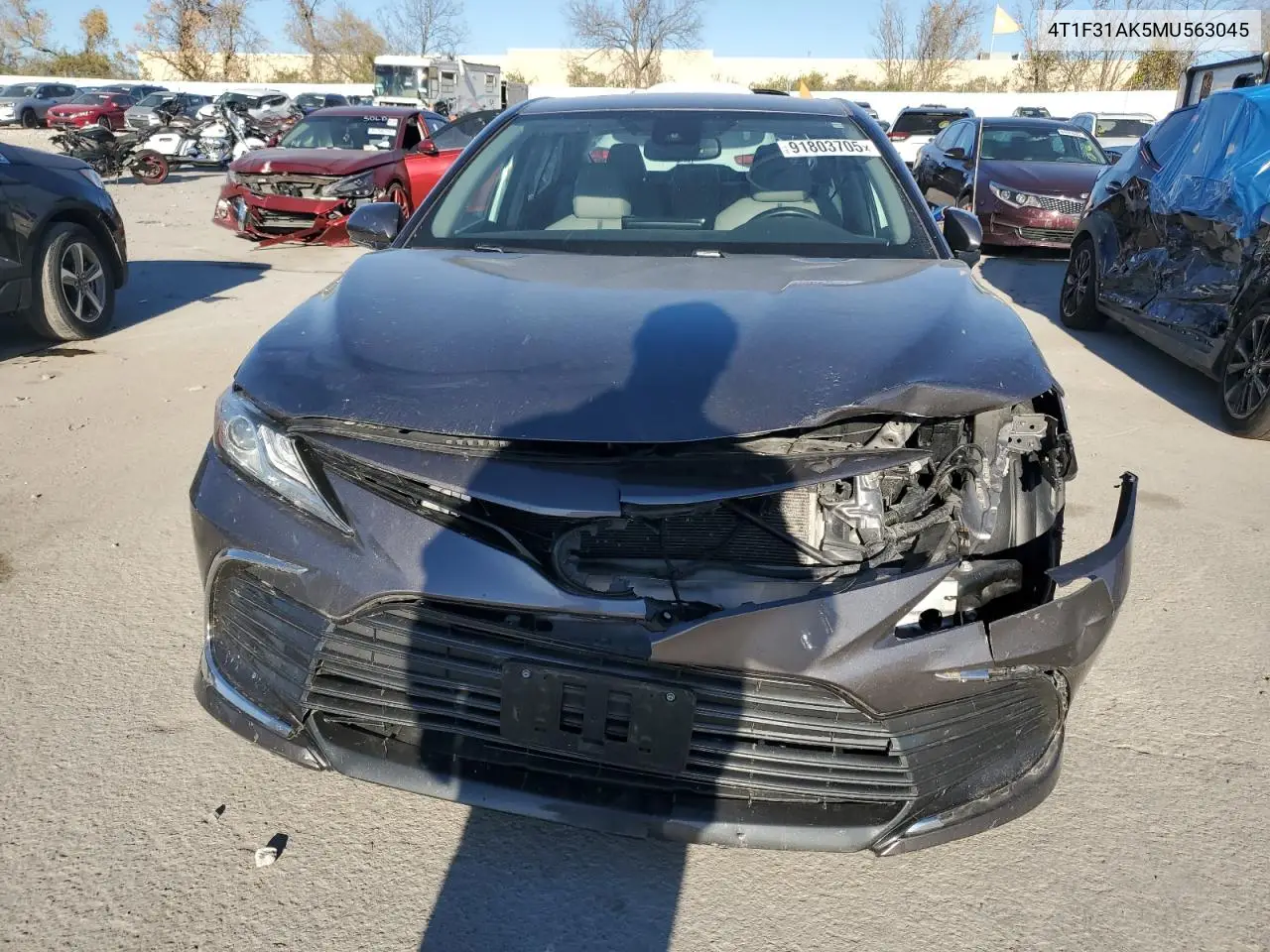 4T1F31AK5MU563045 2021 Toyota Camry Xle