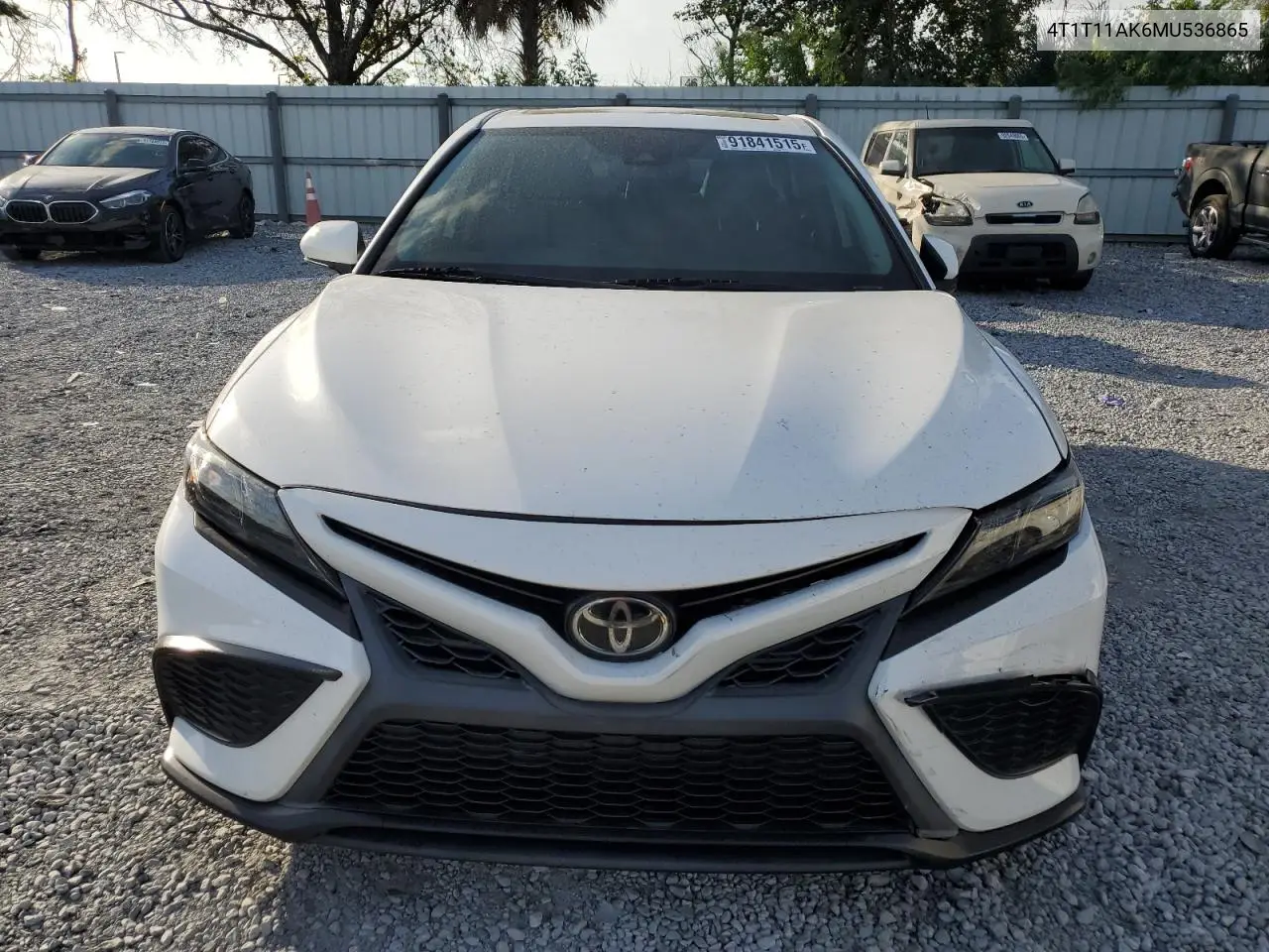 4T1T11AK6MU536865 2021 Toyota Camry Se
