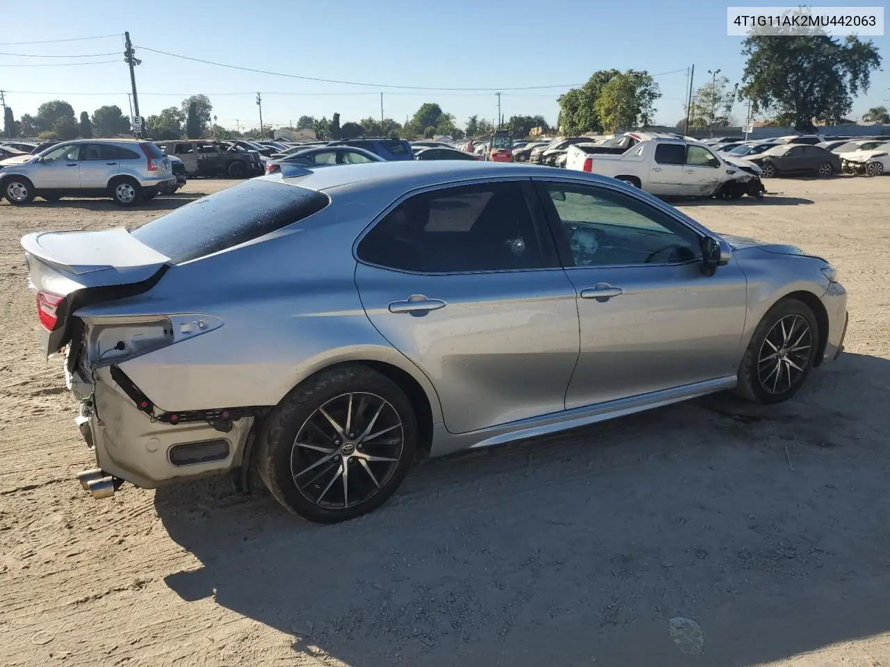 4T1G11AK2MU442063 2021 Toyota Camry Se