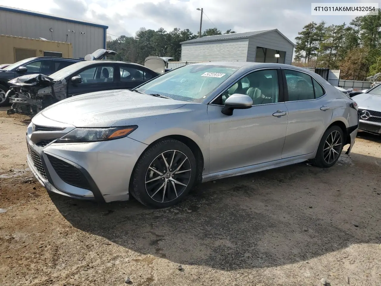 4T1G11AK6MU432054 2021 Toyota Camry Se