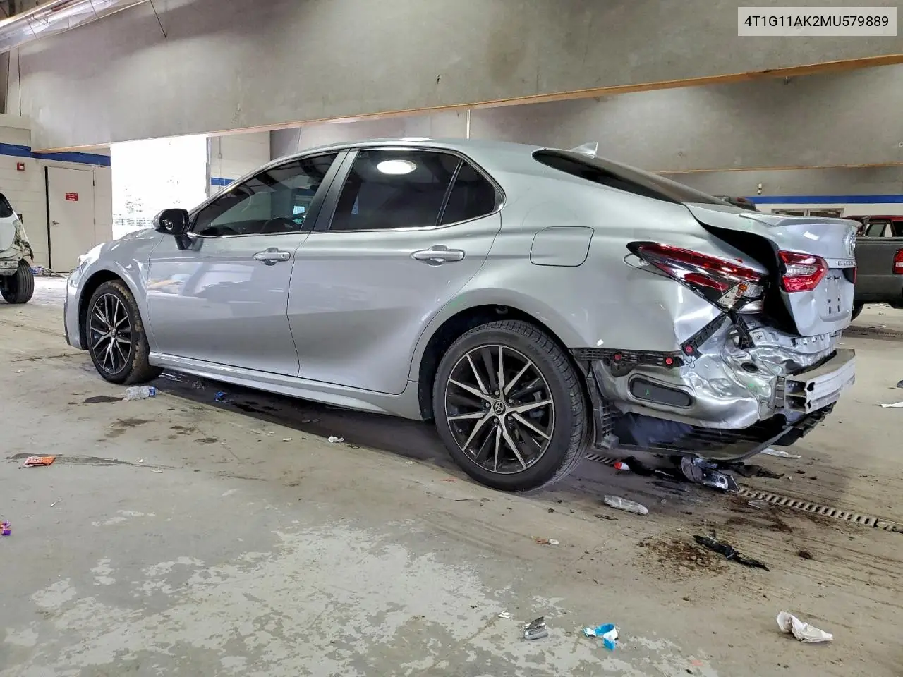 4T1G11AK2MU579889 2021 Toyota Camry Se