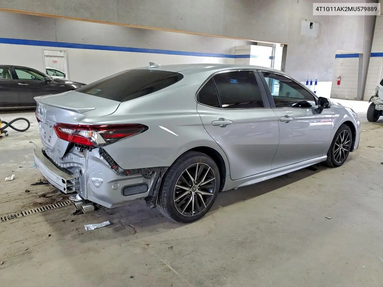 4T1G11AK2MU579889 2021 Toyota Camry Se