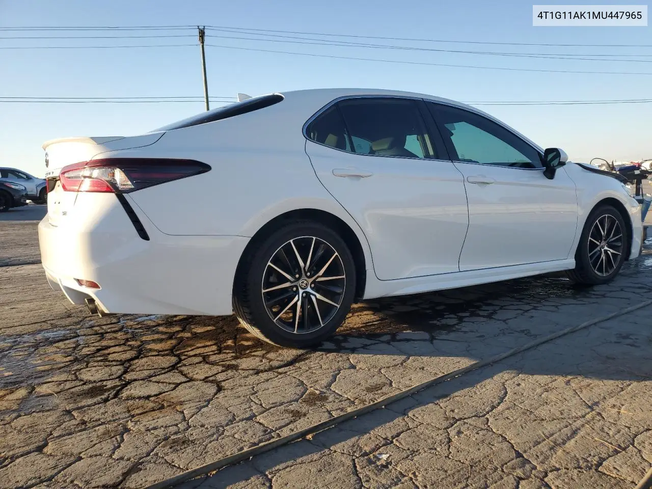 4T1G11AK1MU447965 2021 Toyota Camry Se