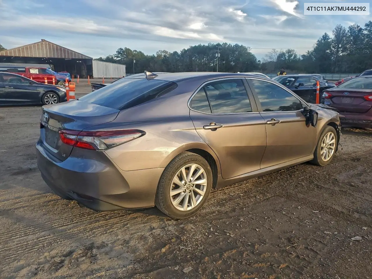 4T1C11AK7MU444292 2021 Toyota Camry Le