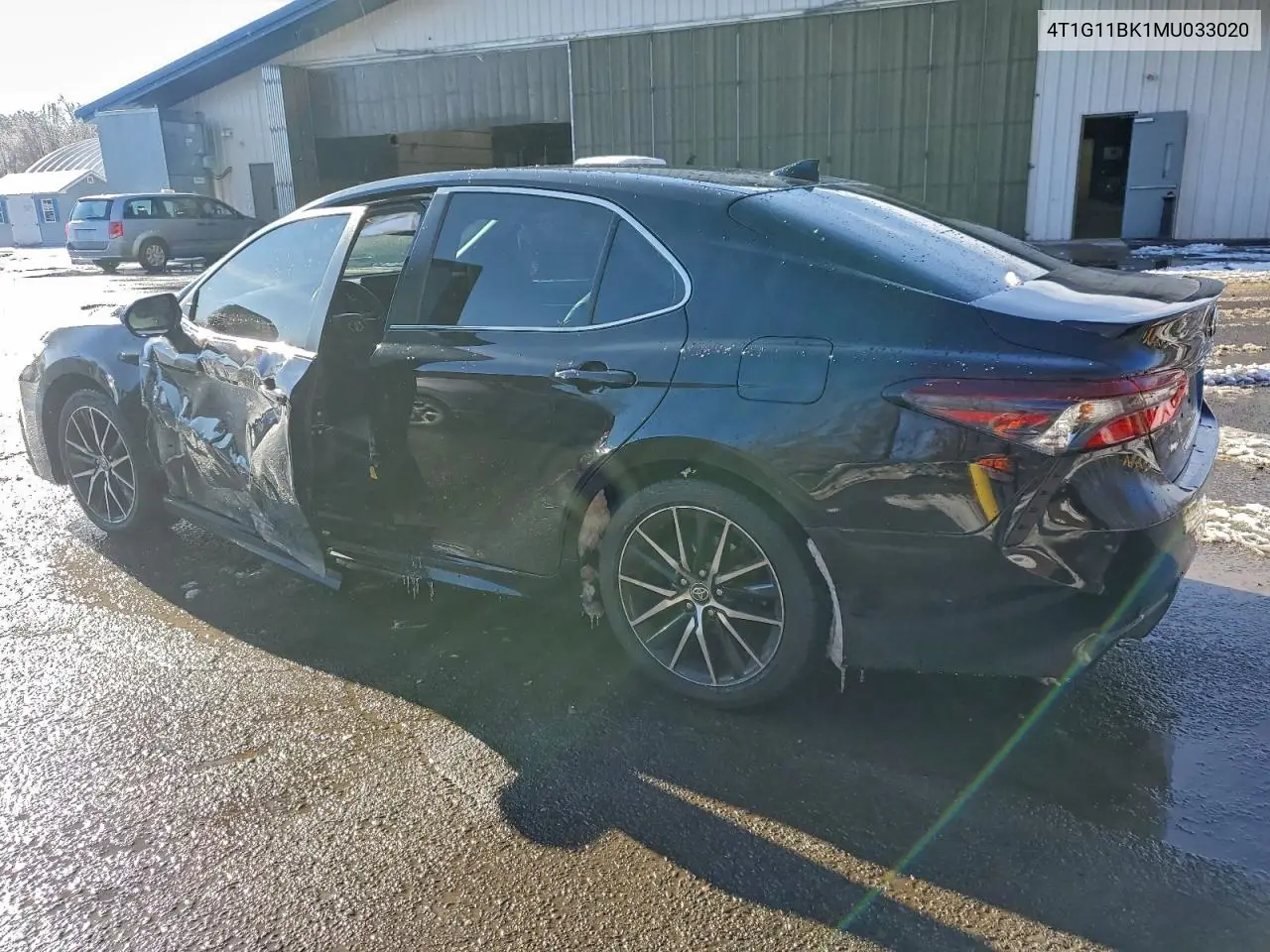 4T1G11BK1MU033020 2021 Toyota Camry Se