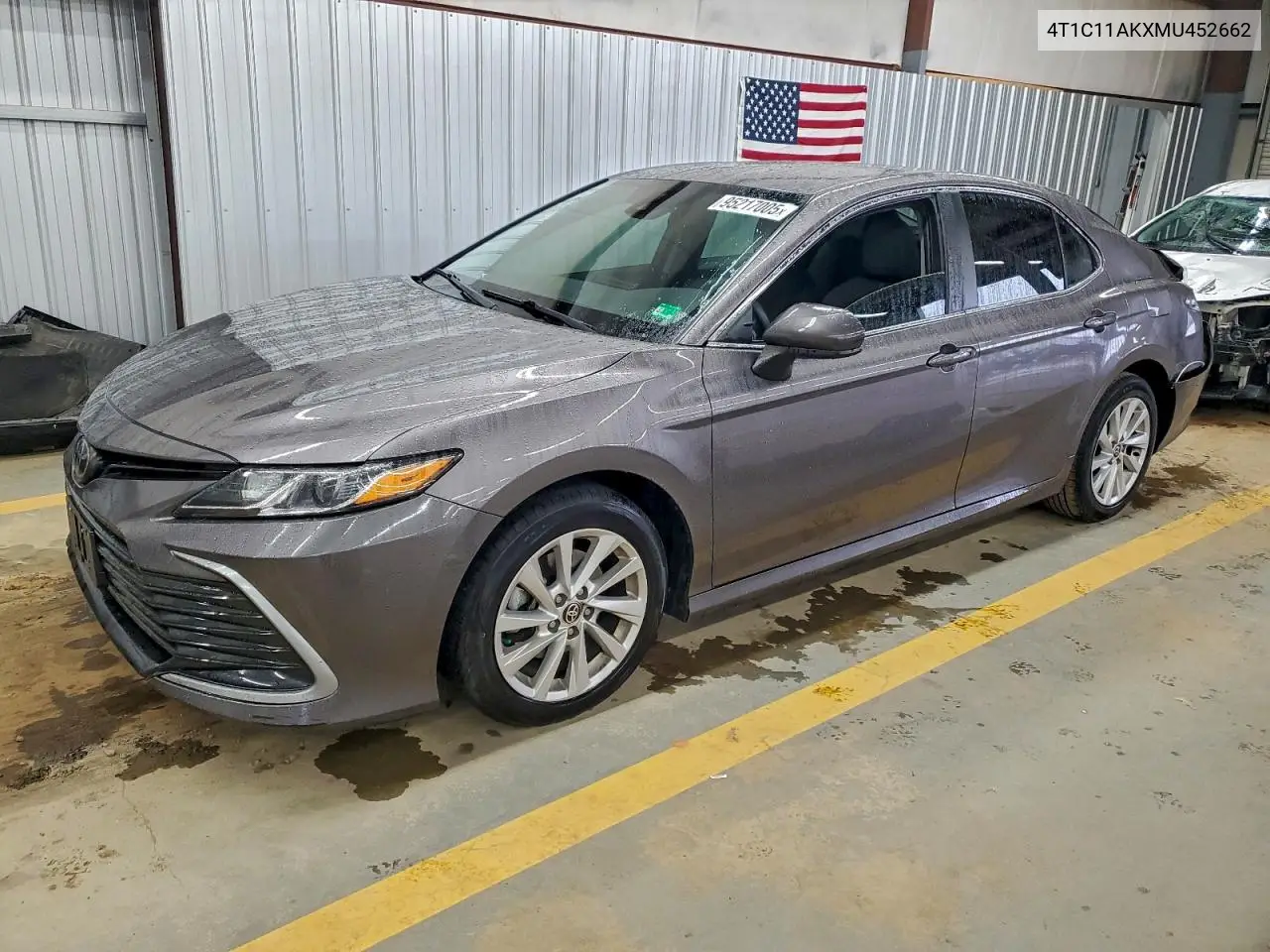 4T1C11AKXMU452662 2021 Toyota Camry Le