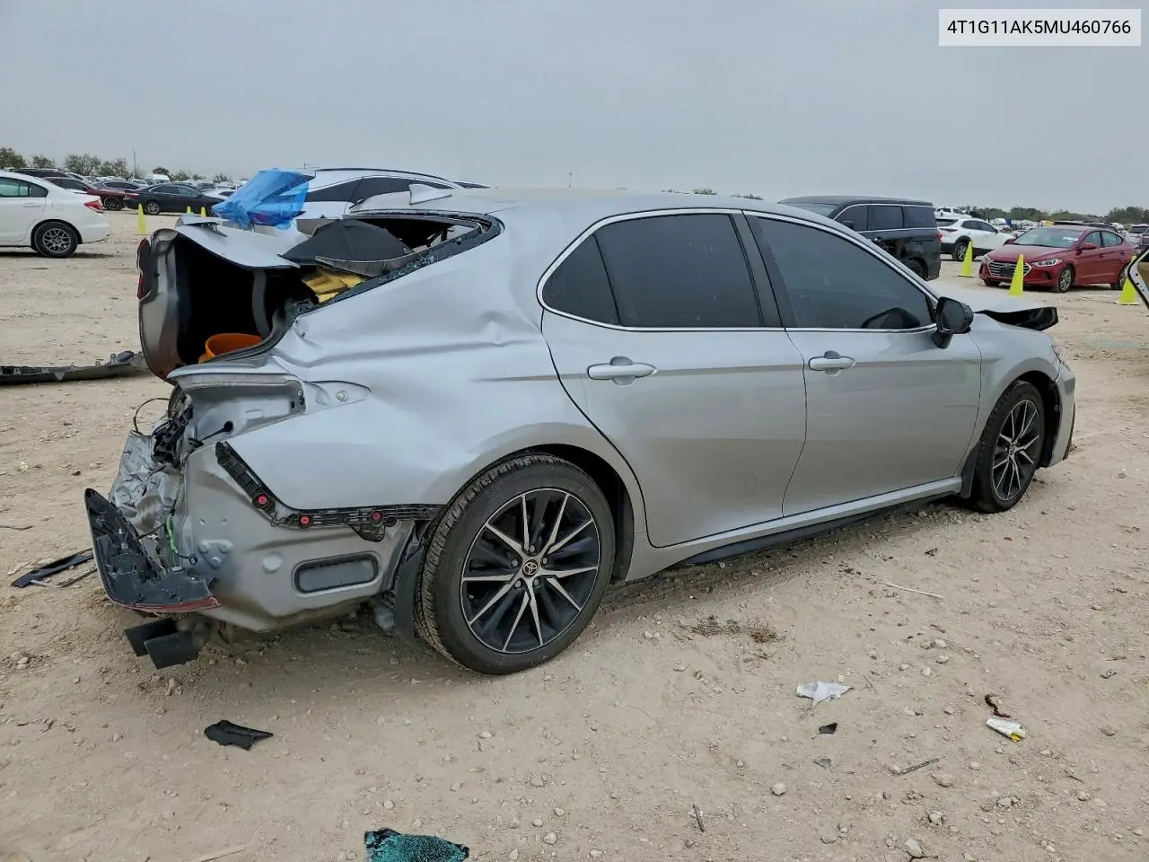 4T1G11AK5MU460766 2021 Toyota Camry Se