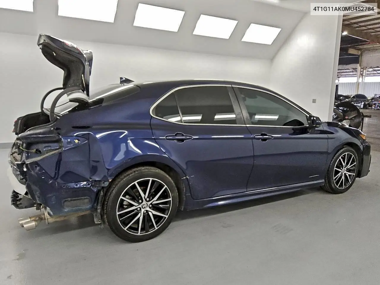 4T1G11AK0MU452784 2021 Toyota Camry Se