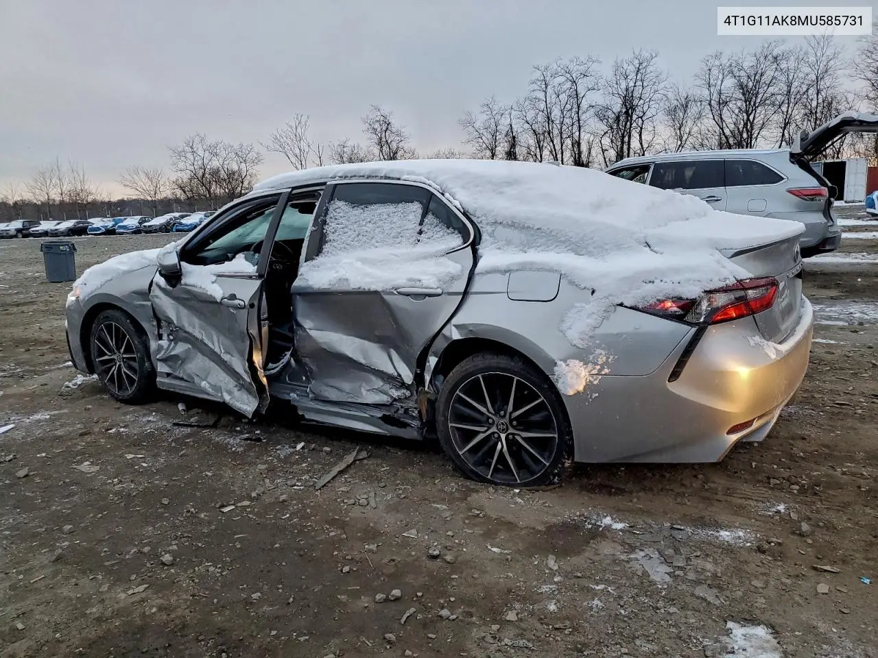 4T1G11AK8MU585731 2021 Toyota Camry Se