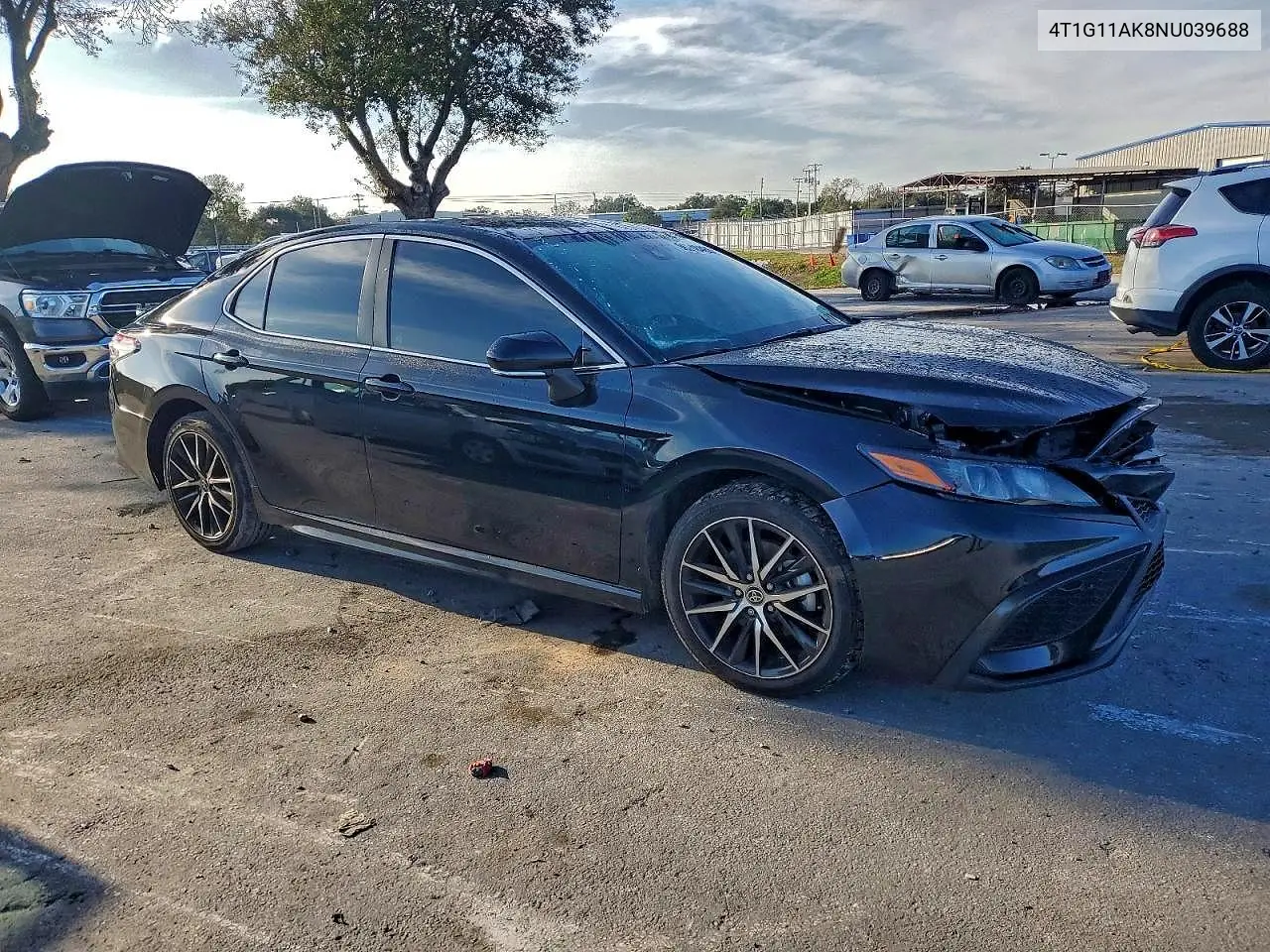 4T1G11AK8NU039688 2022 Toyota Camry Se