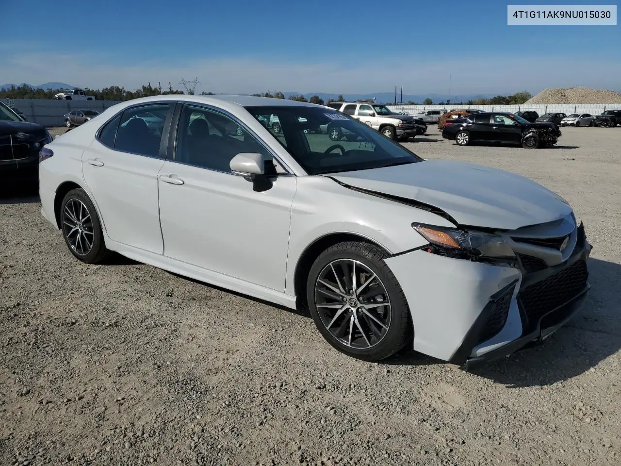 4T1G11AK9NU015030 2022 Toyota Camry Se