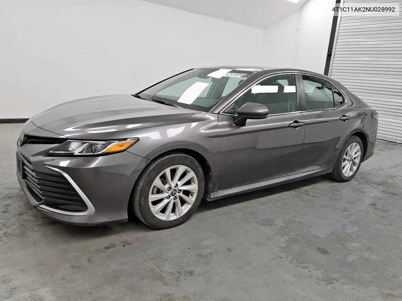 4T1C11AK2NU028992 2022 Toyota Camry Le