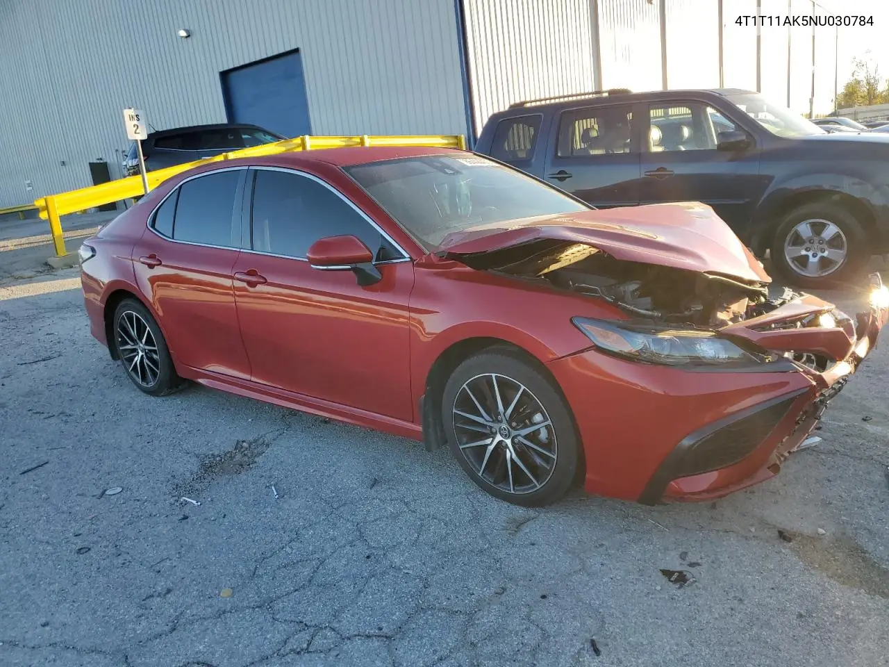 4T1T11AK5NU030784 2022 Toyota Camry Se
