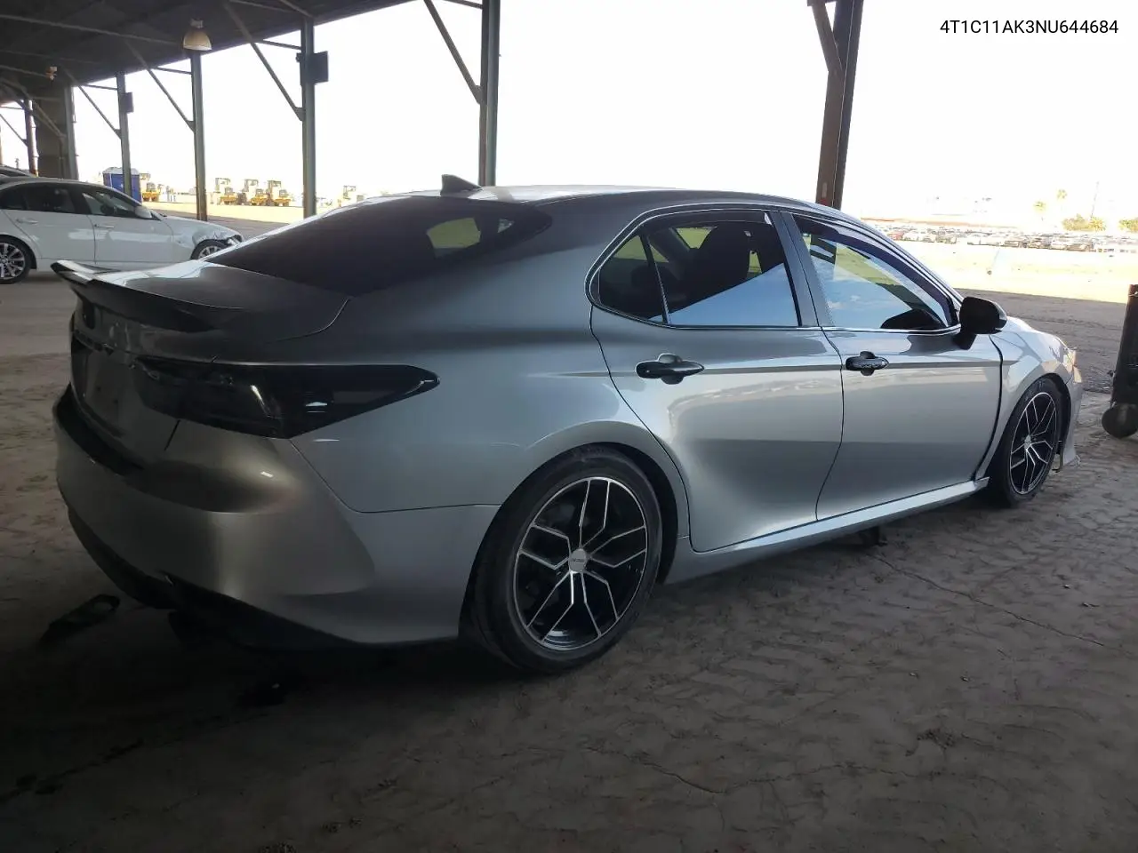 4T1C11AK3NU644684 2022 Toyota Camry Le