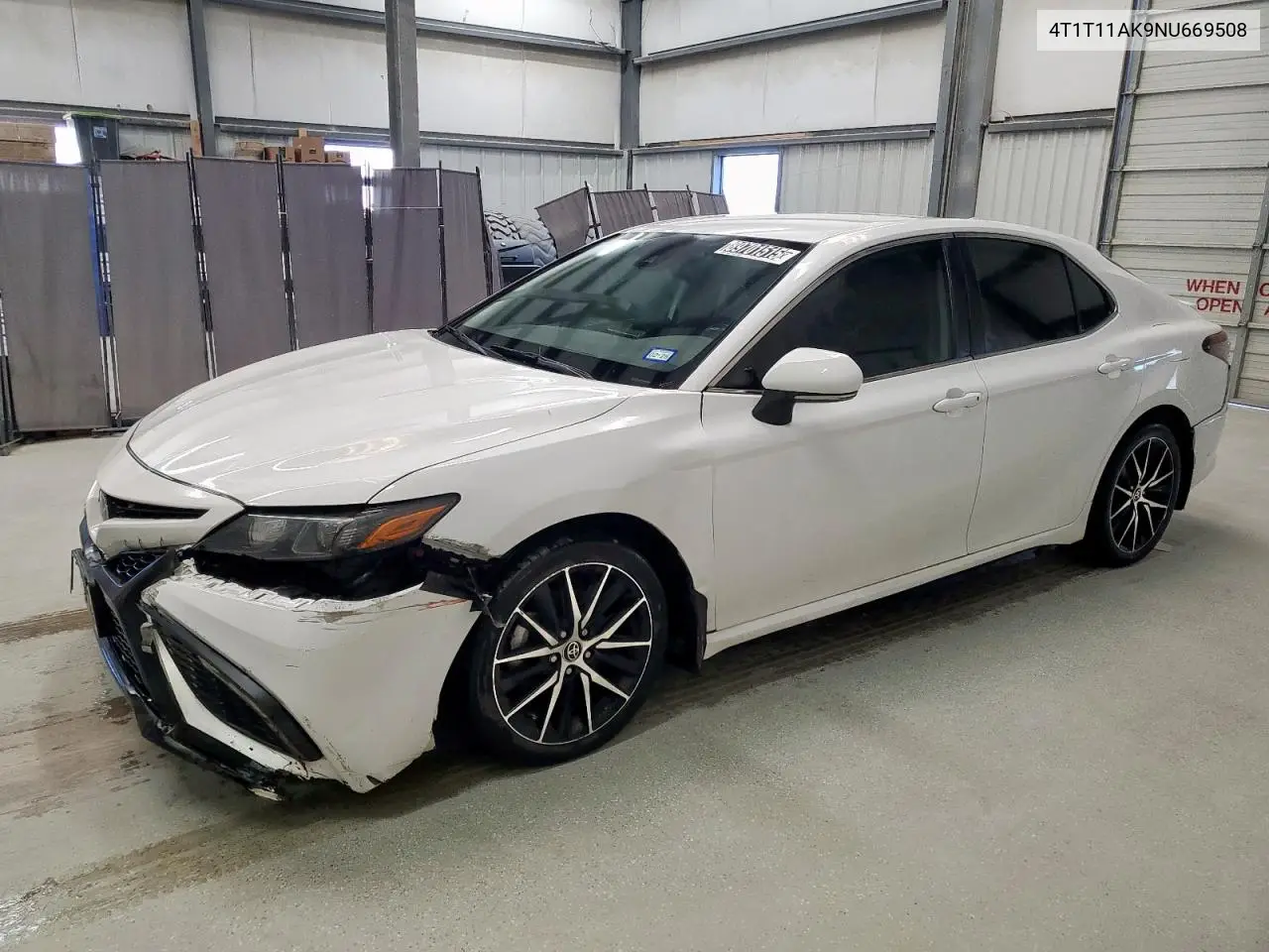 4T1T11AK9NU669508 2022 Toyota Camry Se