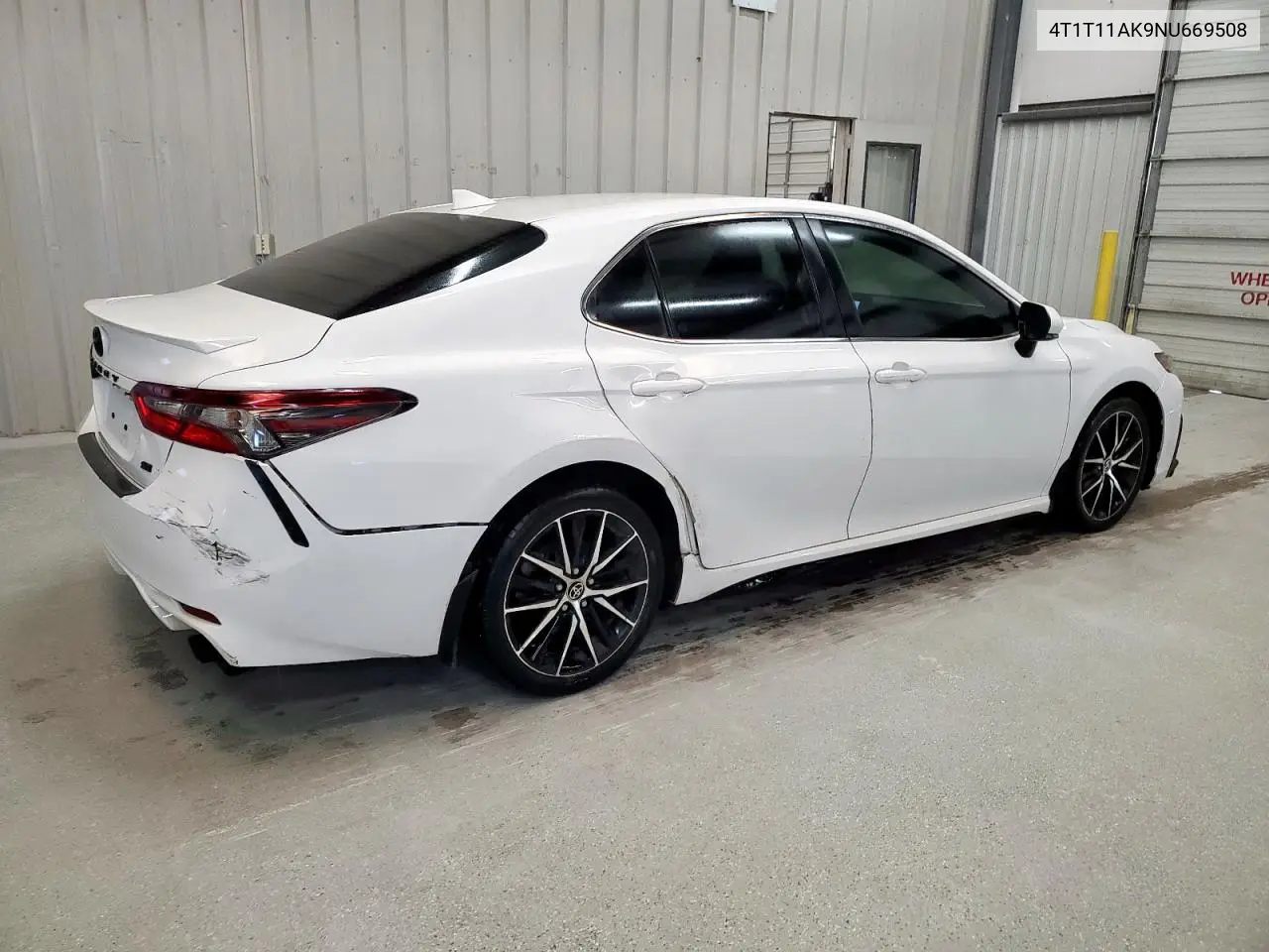 4T1T11AK9NU669508 2022 Toyota Camry Se