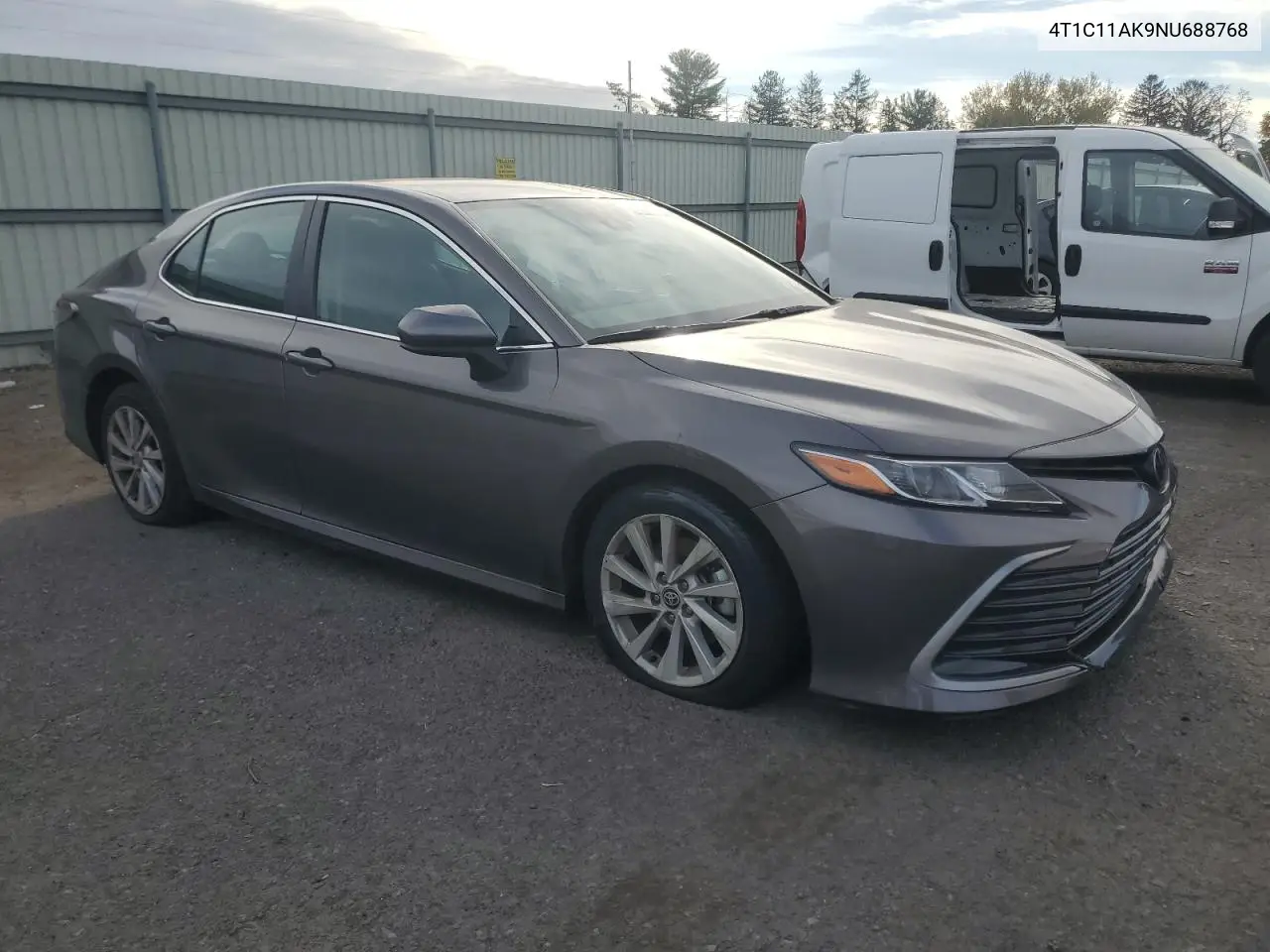 4T1C11AK9NU688768 2022 Toyota Camry Le