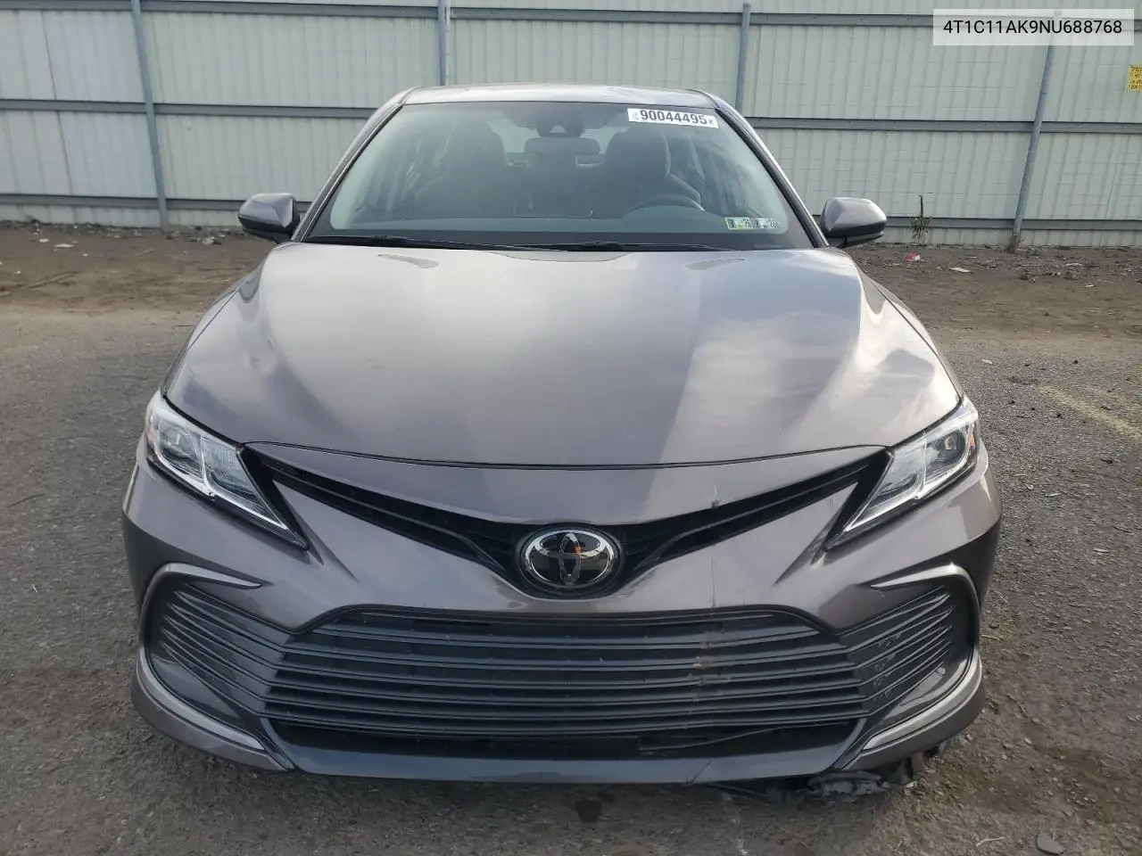 4T1C11AK9NU688768 2022 Toyota Camry Le