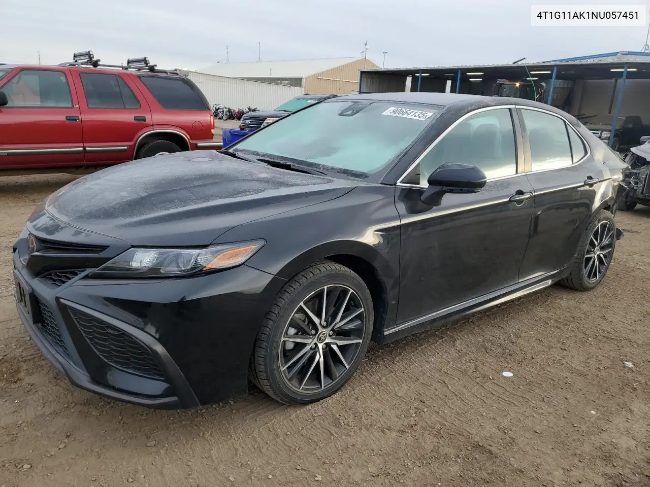 4T1G11AK1NU057451 2022 Toyota Camry Se