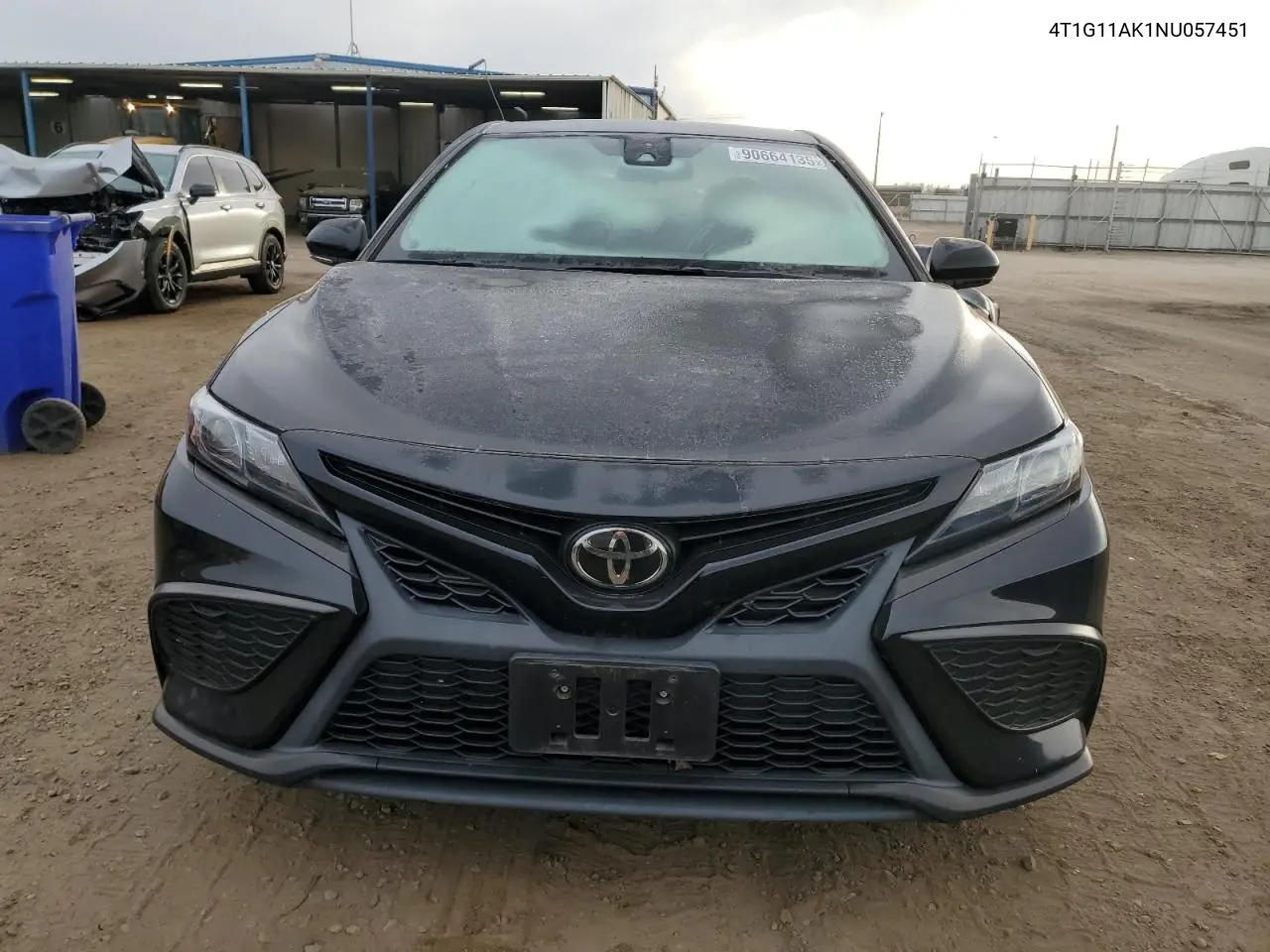 4T1G11AK1NU057451 2022 Toyota Camry Se