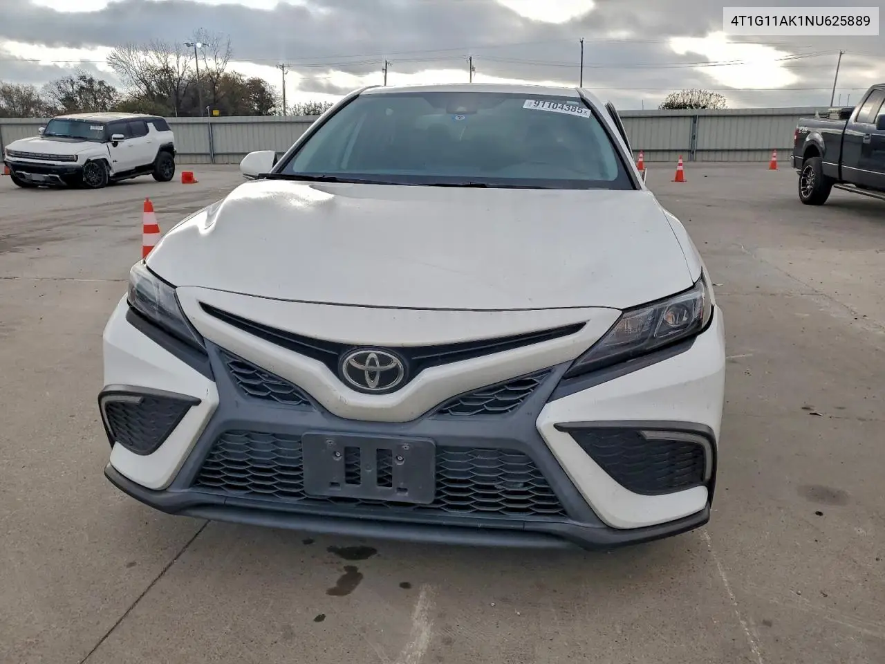 4T1G11AK1NU625889 2022 Toyota Camry Se