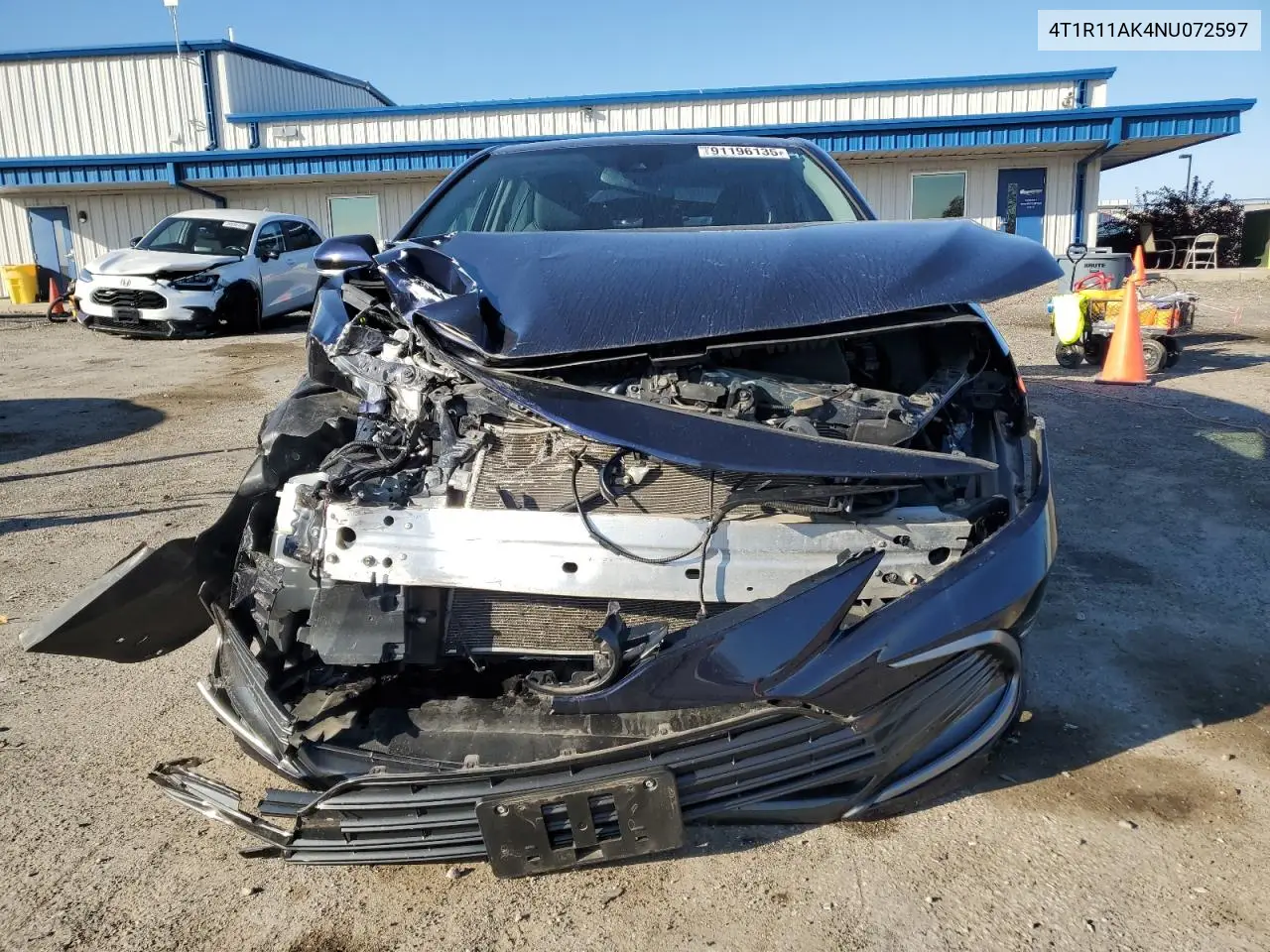 4T1R11AK4NU072597 2022 Toyota Camry Le