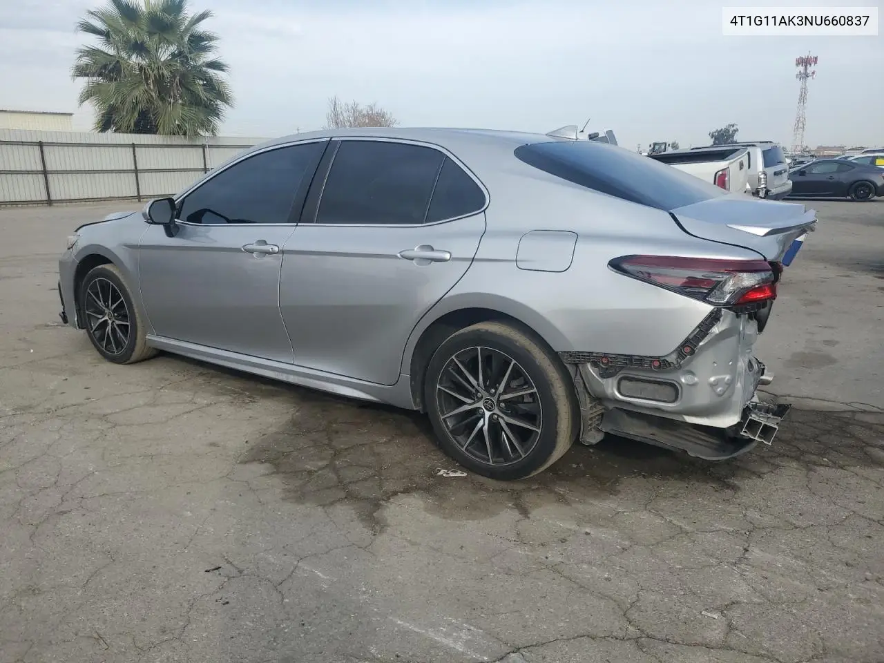 4T1G11AK3NU660837 2022 Toyota Camry Se