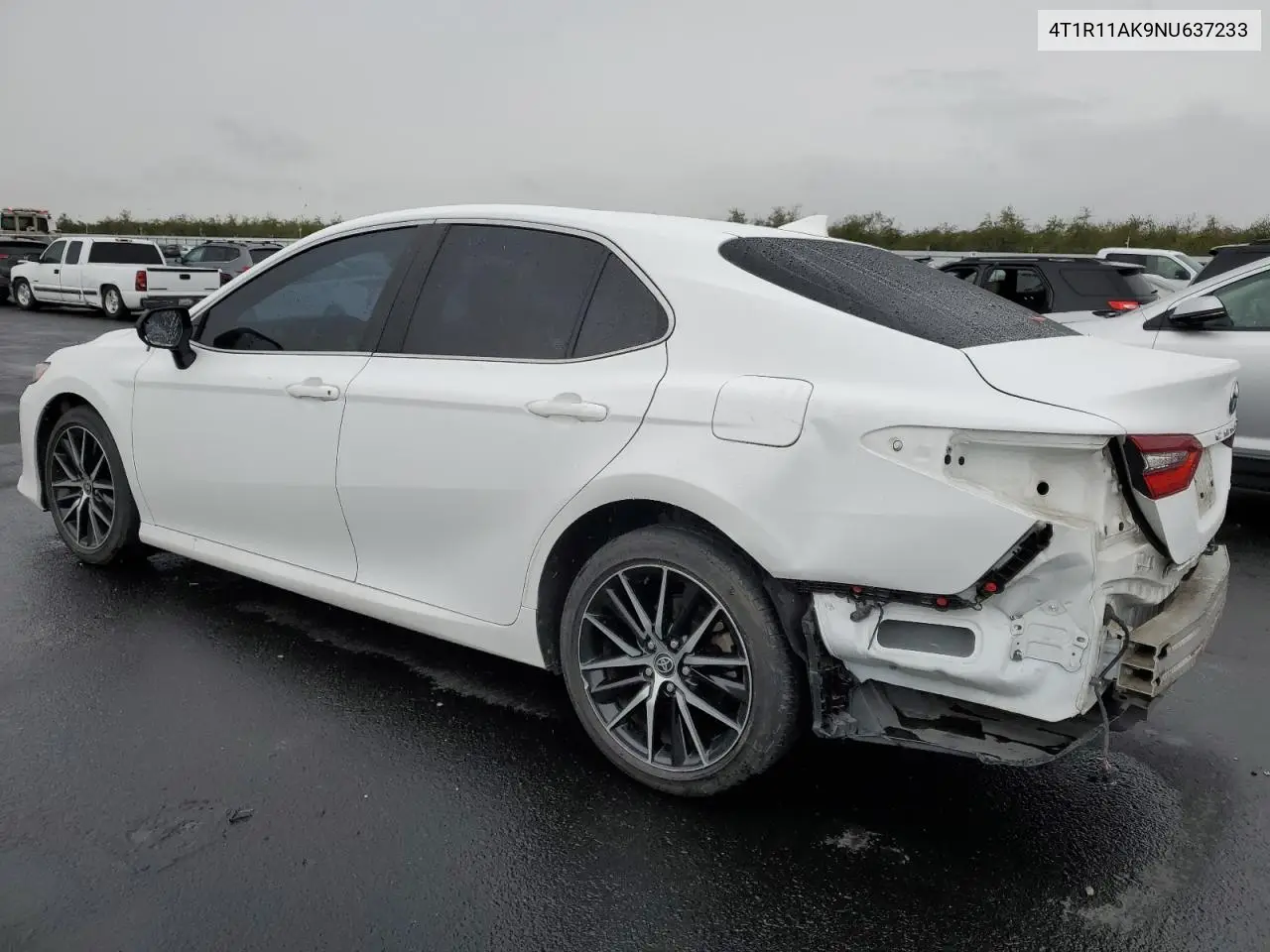 4T1R11AK9NU637233 2022 Toyota Camry Le
