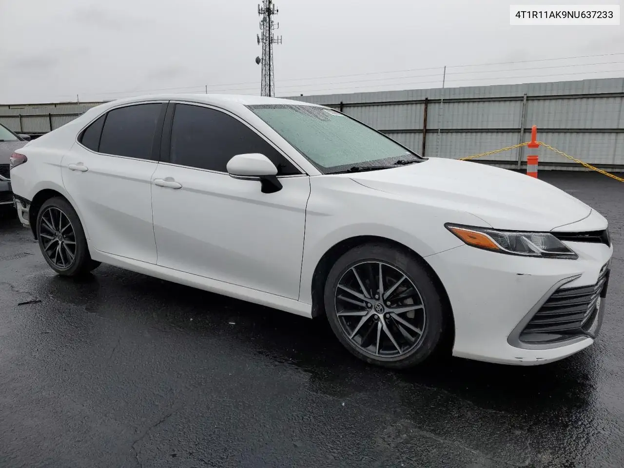4T1R11AK9NU637233 2022 Toyota Camry Le