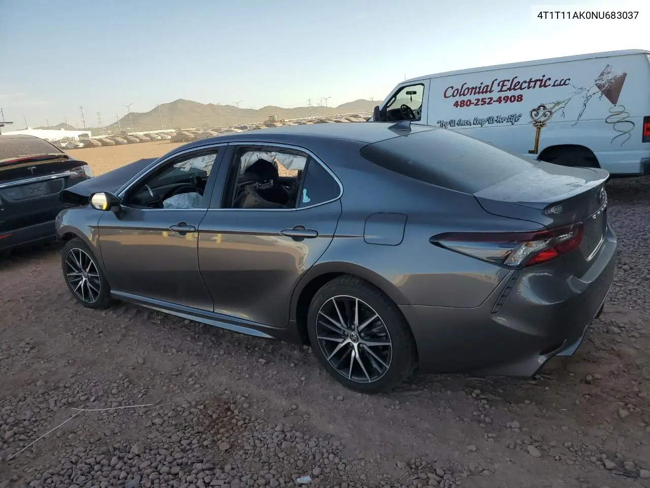4T1T11AK0NU683037 2022 Toyota Camry Se