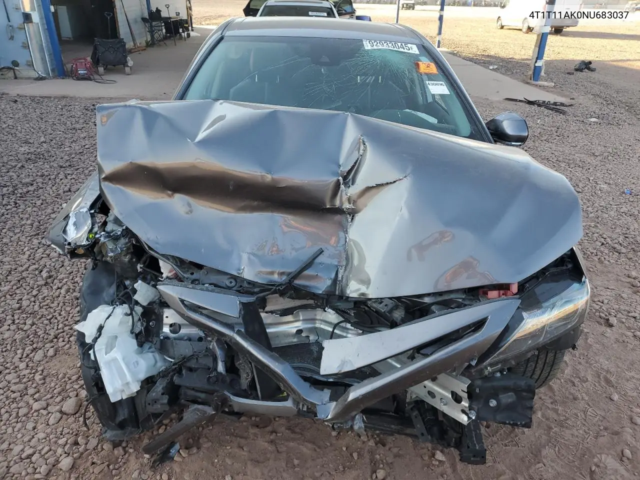 4T1T11AK0NU683037 2022 Toyota Camry Se