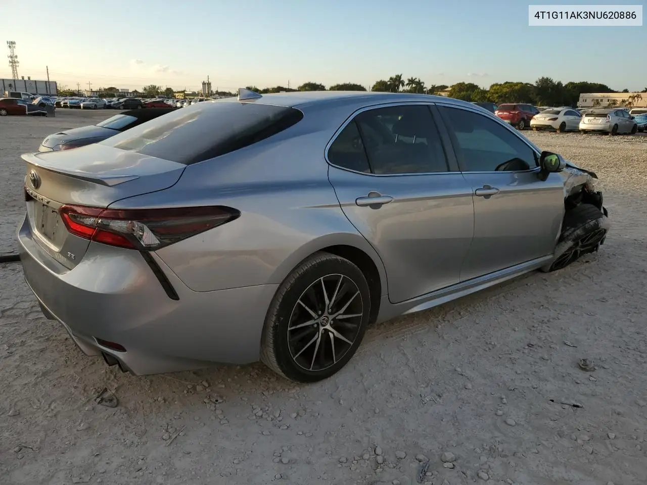 4T1G11AK3NU620886 2022 Toyota Camry Se