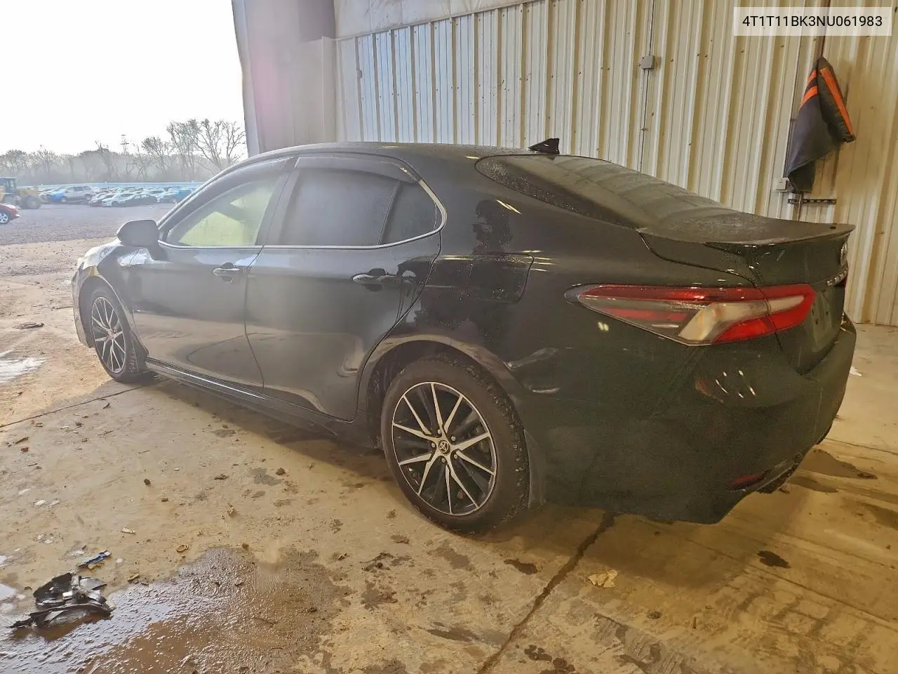 4T1T11BK3NU061983 2022 Toyota Camry Se