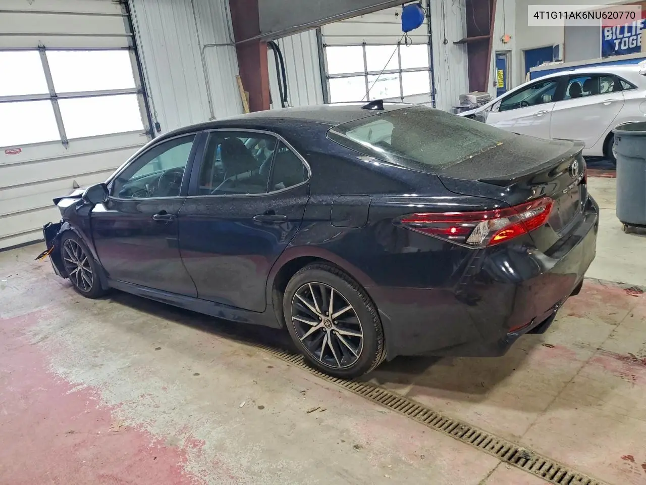 4T1G11AK6NU620770 2022 Toyota Camry Se