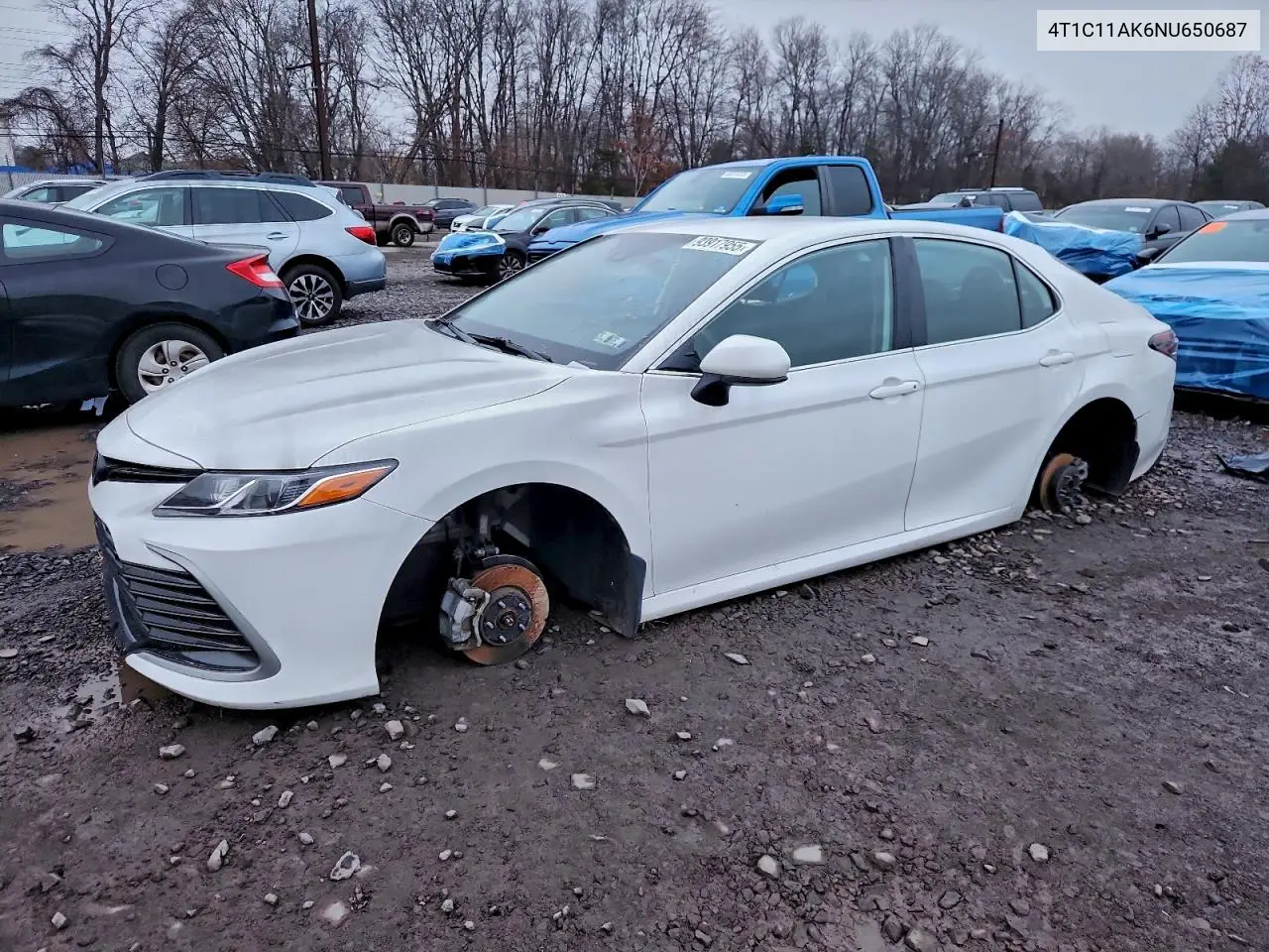 4T1C11AK6NU650687 2022 Toyota Camry Le